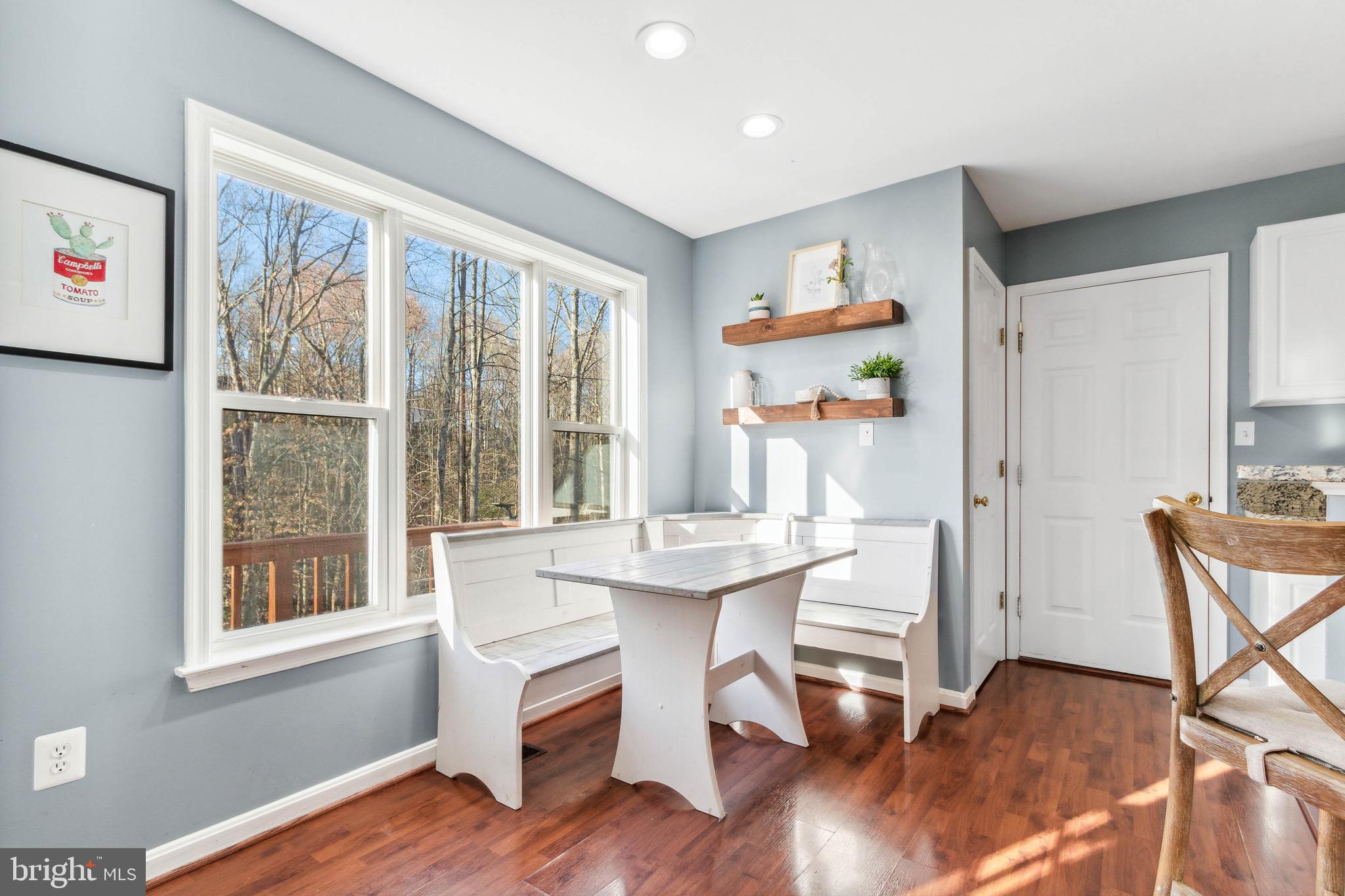 RIDGE POINTE - Residential