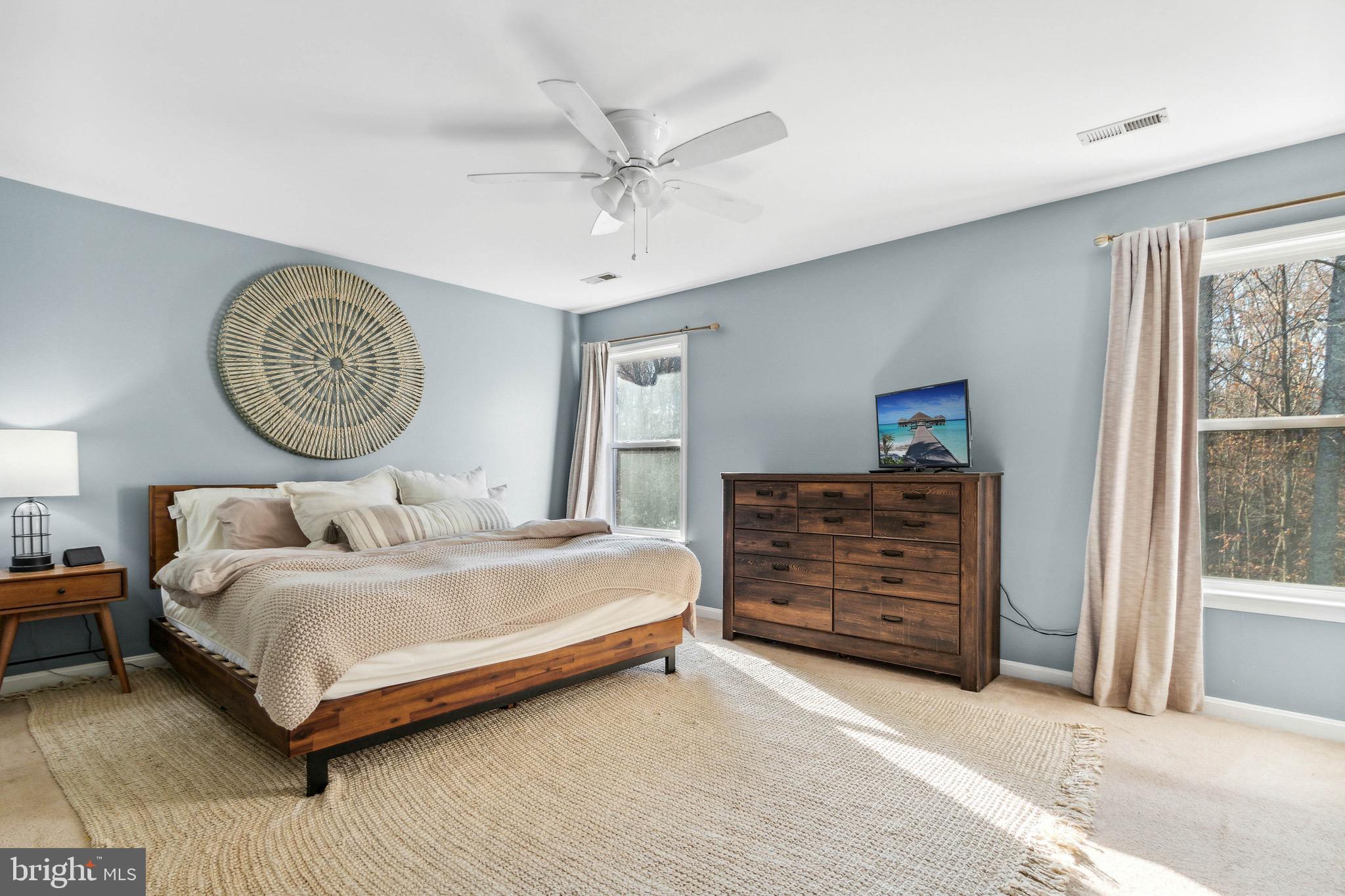 RIDGE POINTE - Residential