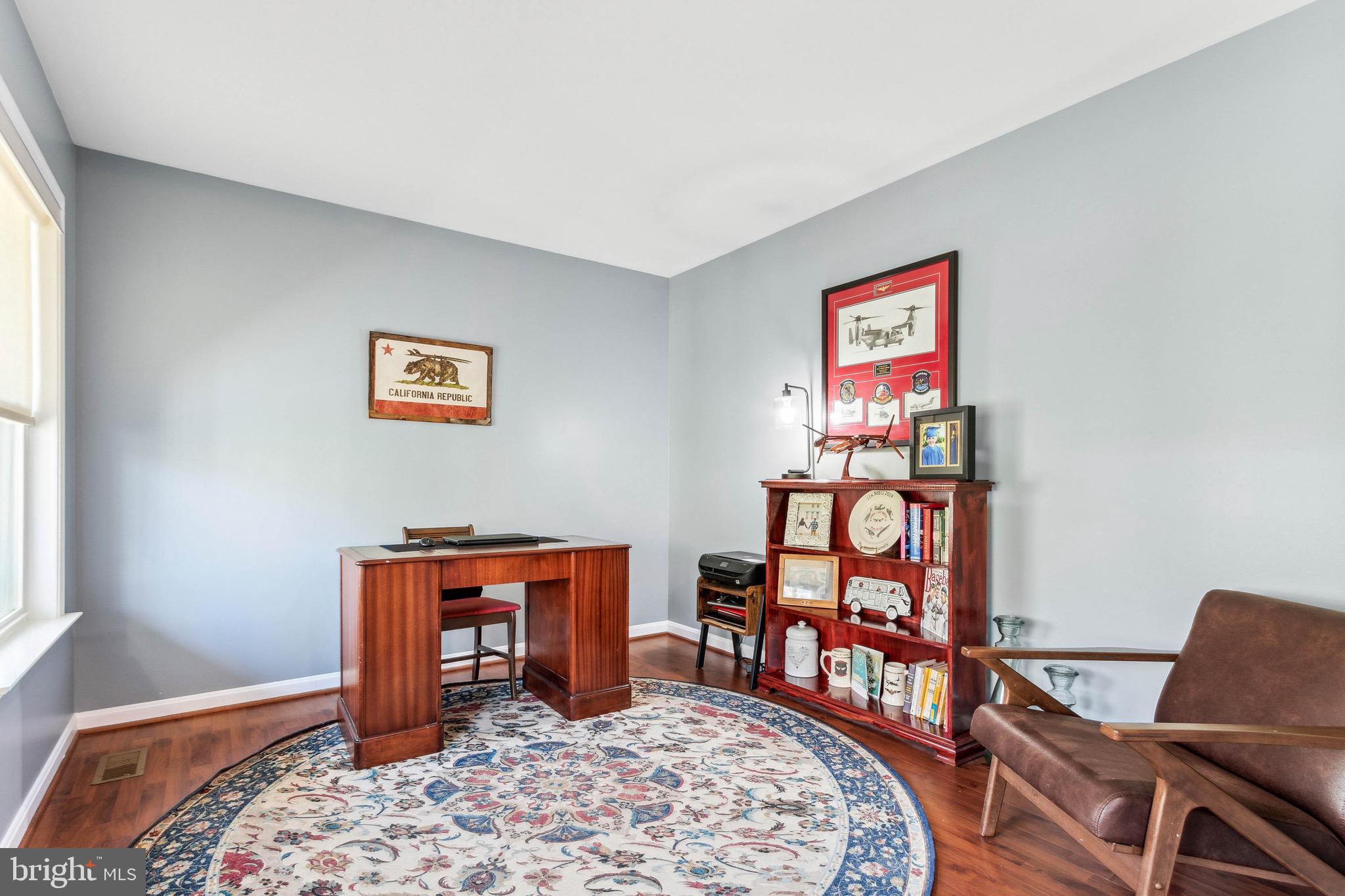 RIDGE POINTE - Residential