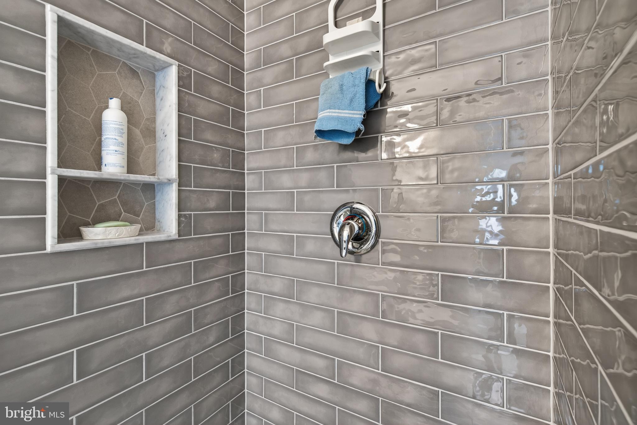 VILLAGE OF SHANNON - Residential