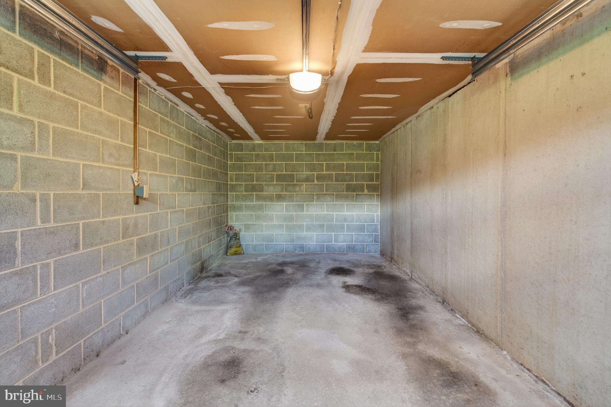 VILLAGE OF SHANNON - Residential