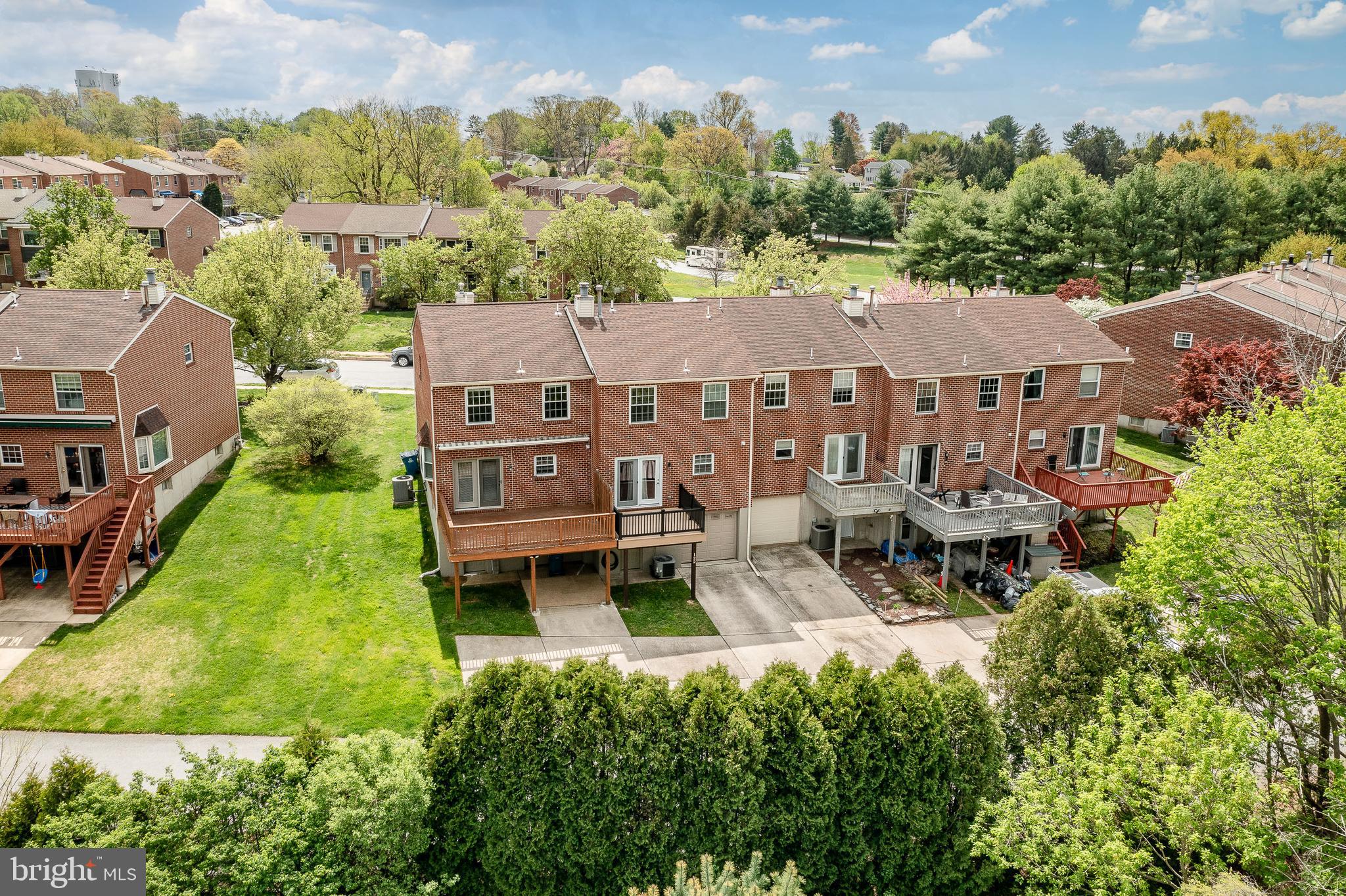 VILLAGE OF SHANNON - Residential