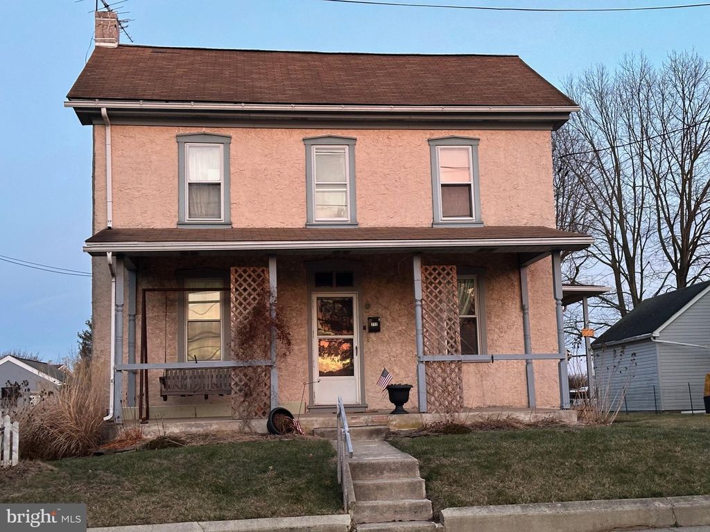 Photo of 212 Main Street, RED HILL, PA 18076 (MLS # PAMC2165356)