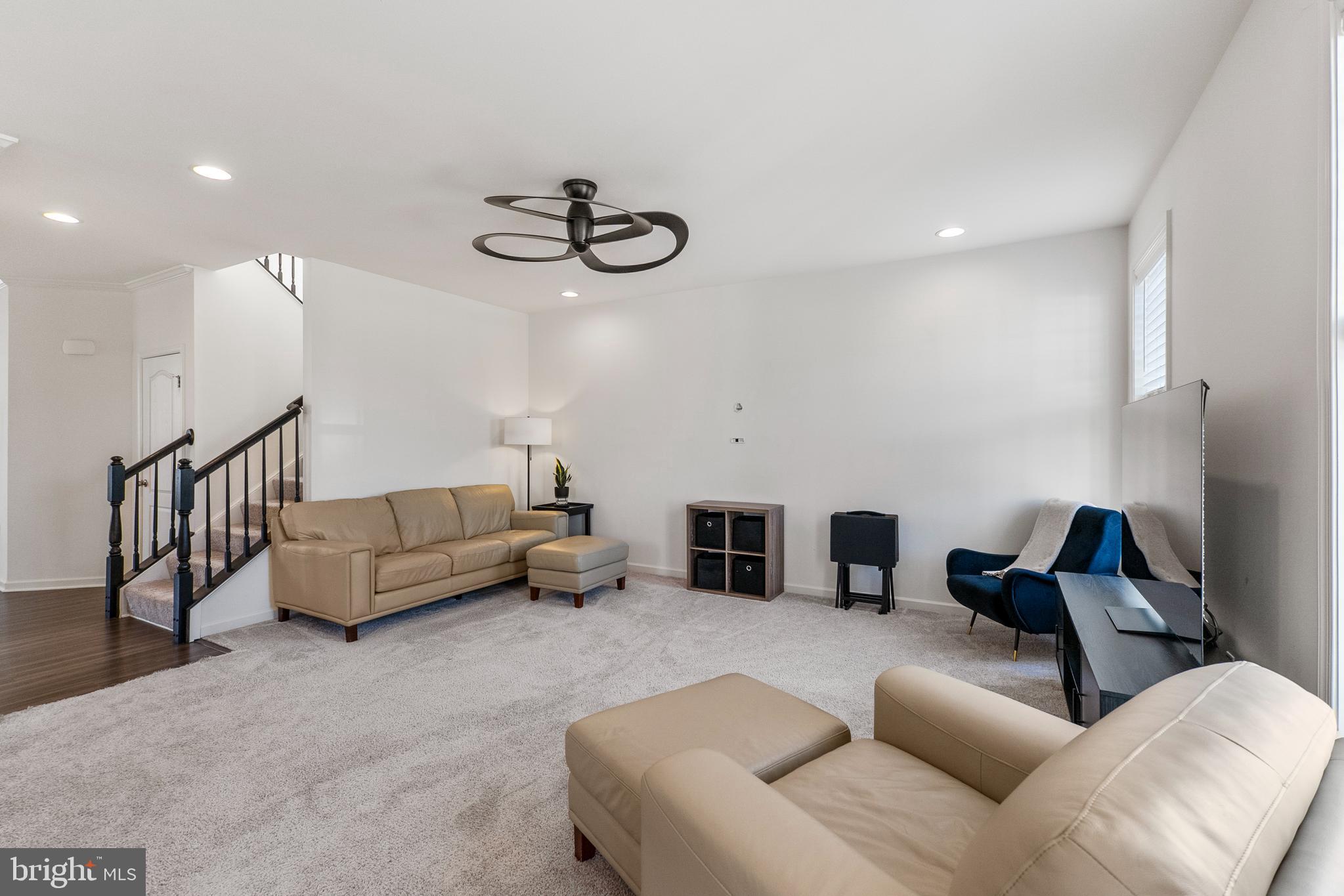 SPRINGDALE FARM - Residential