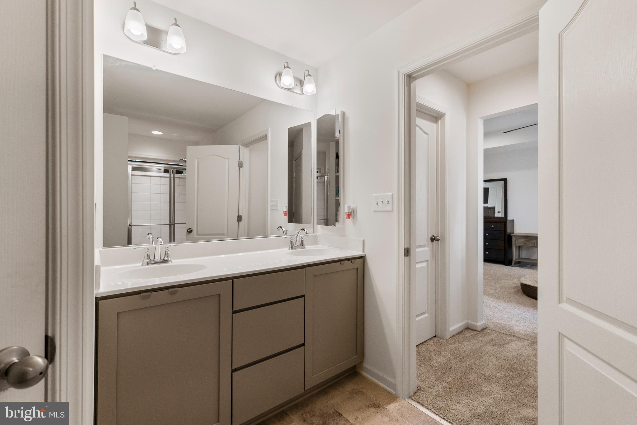 SPRINGDALE FARM - Residential