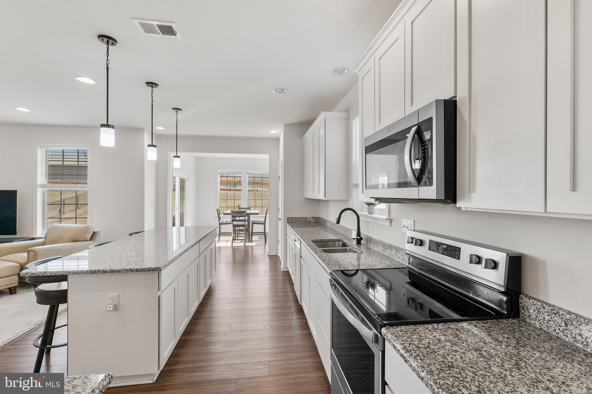 SPRINGDALE FARM - Residential