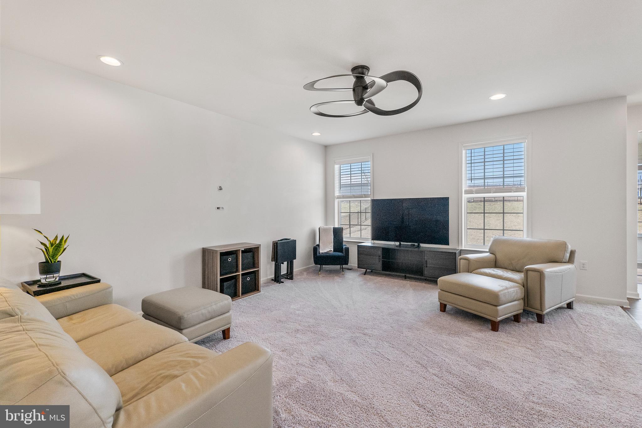 SPRINGDALE FARM - Residential