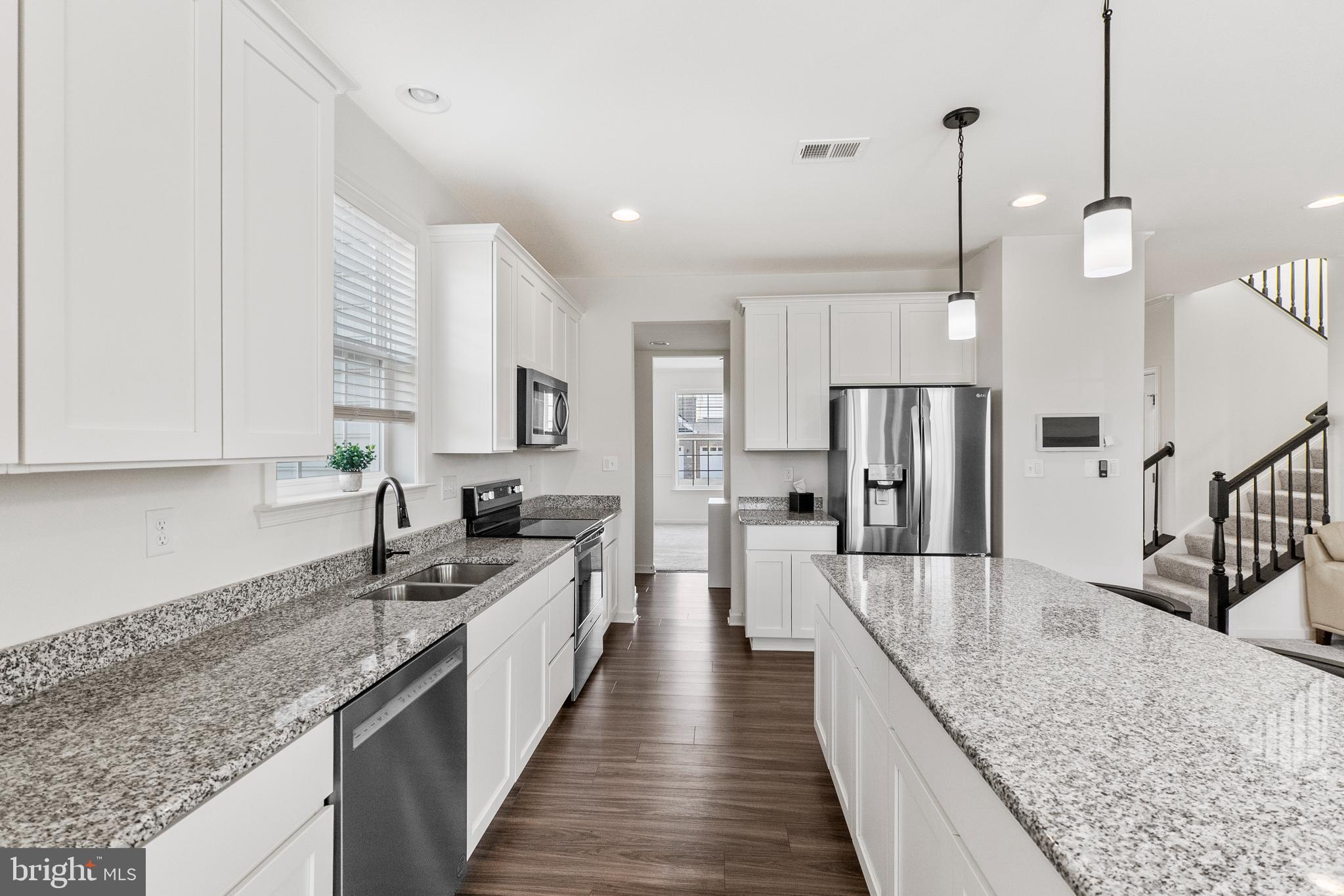 SPRINGDALE FARM - Residential