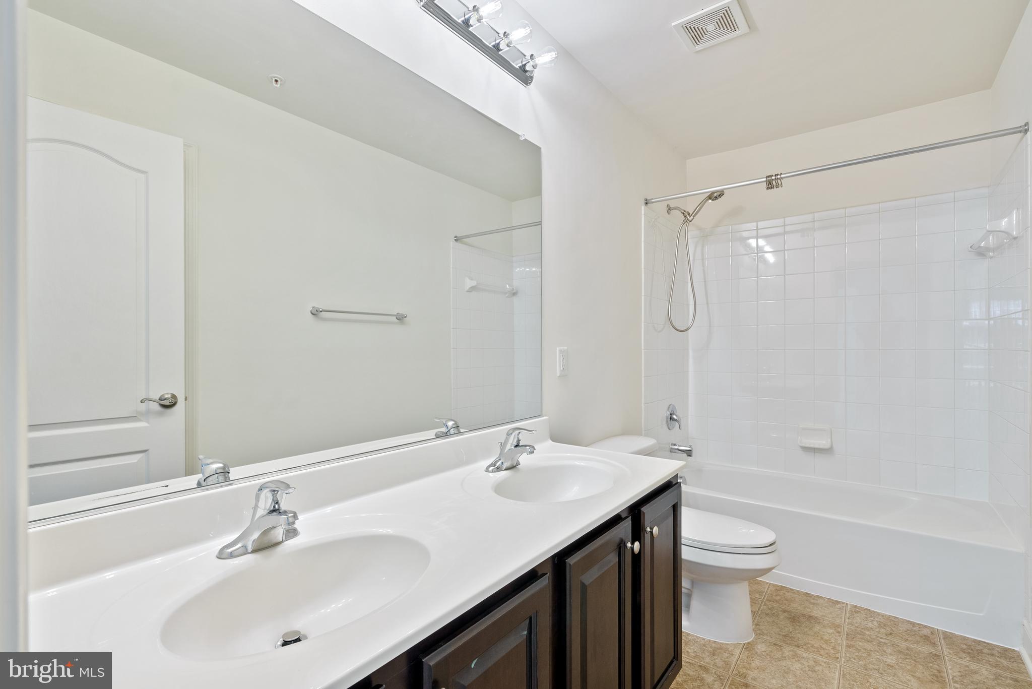 FAIRWOOD - Residential