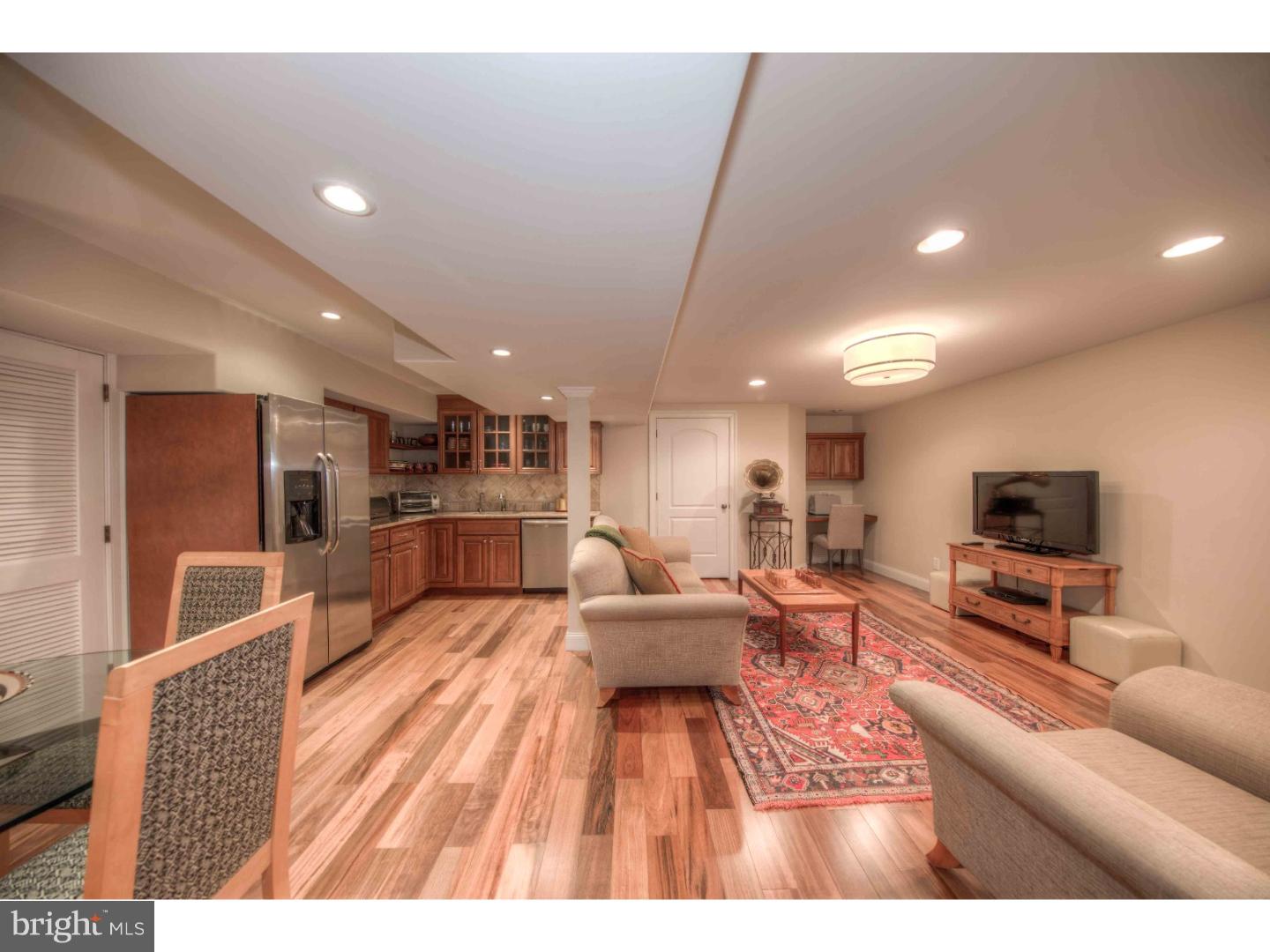 BRYN MAWR - Residential