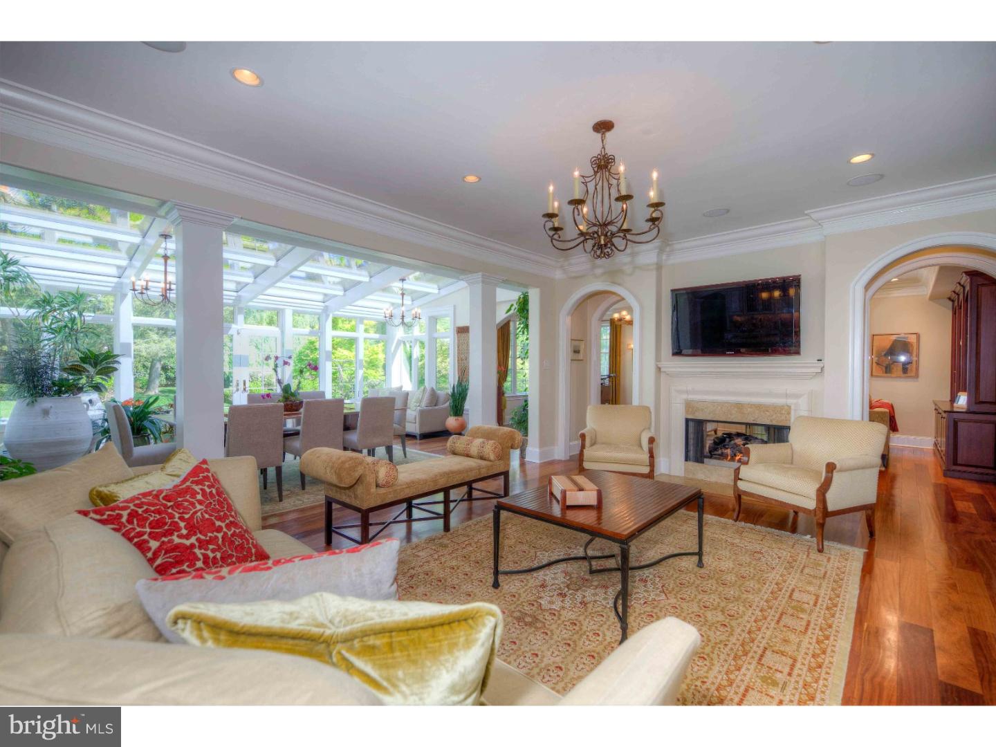 BRYN MAWR - Residential