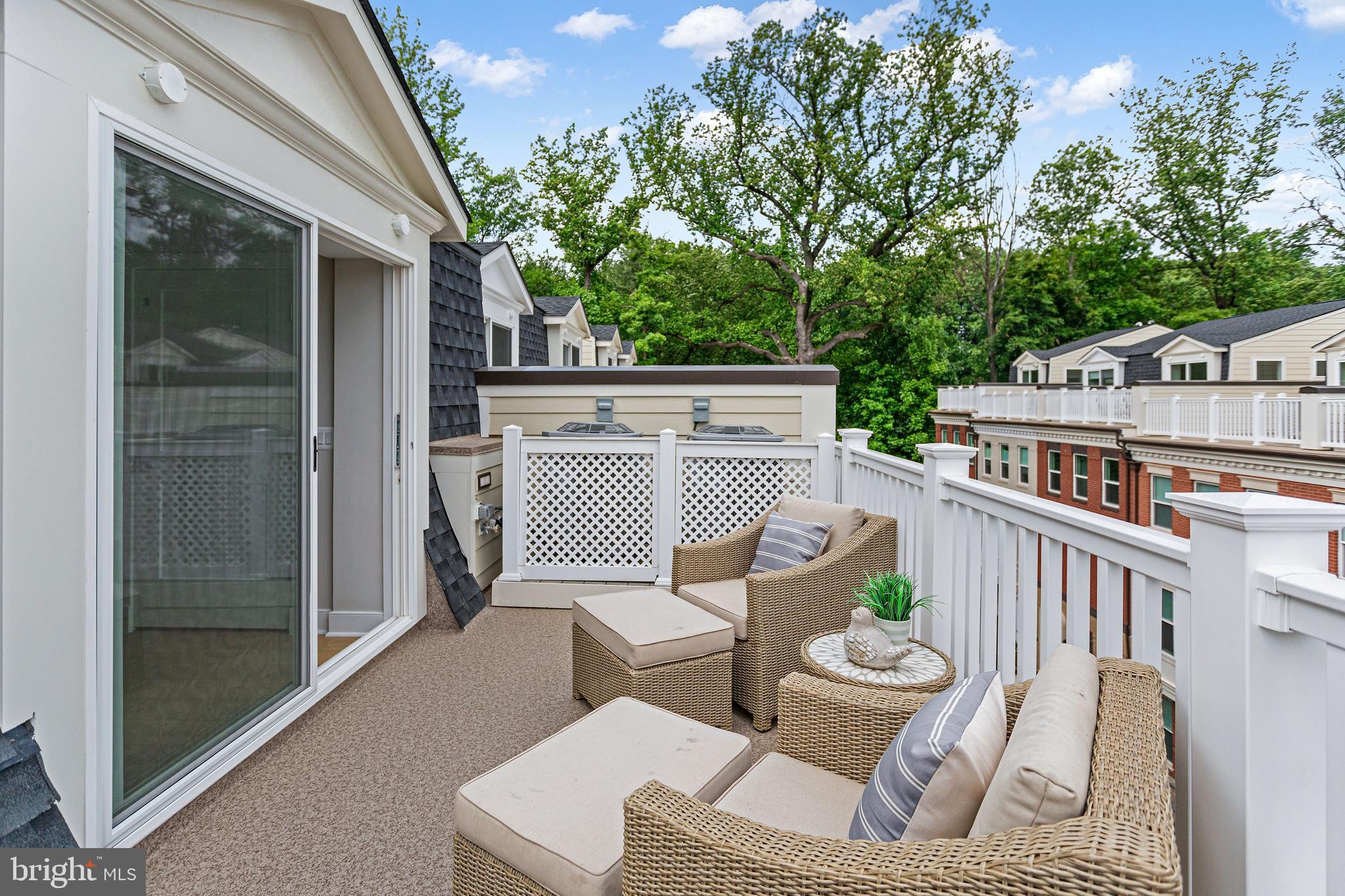 GROSVENOR PARK - Residential