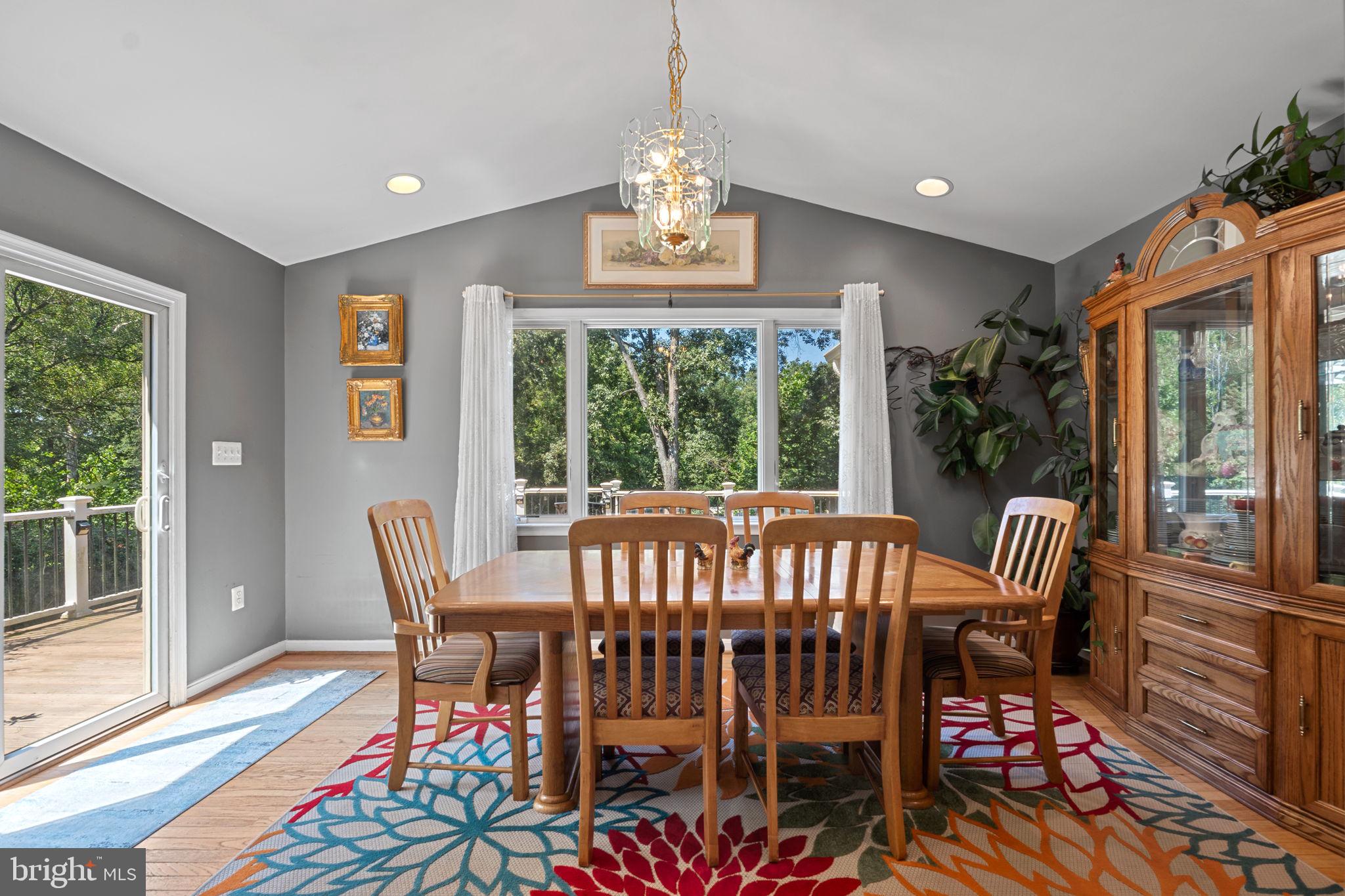 FOX TRAIL - Residential