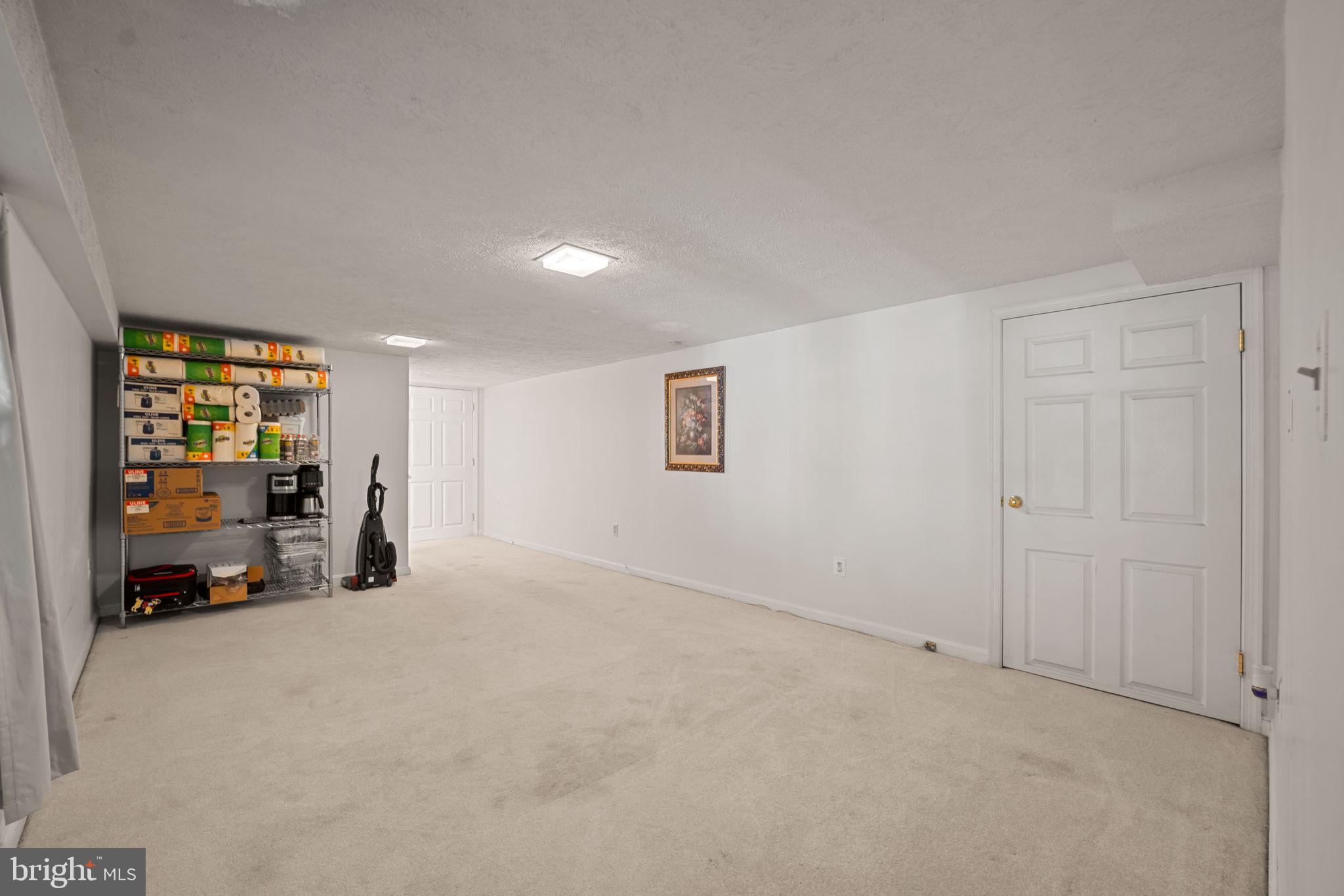 FOX TRAIL - Residential