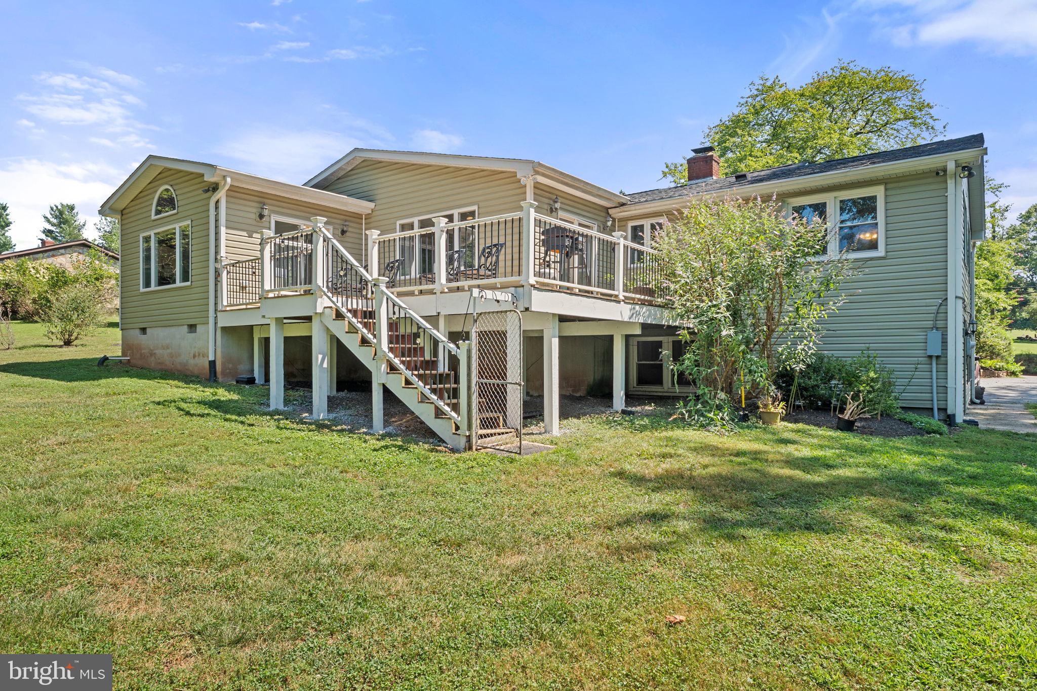 FOX TRAIL - Residential