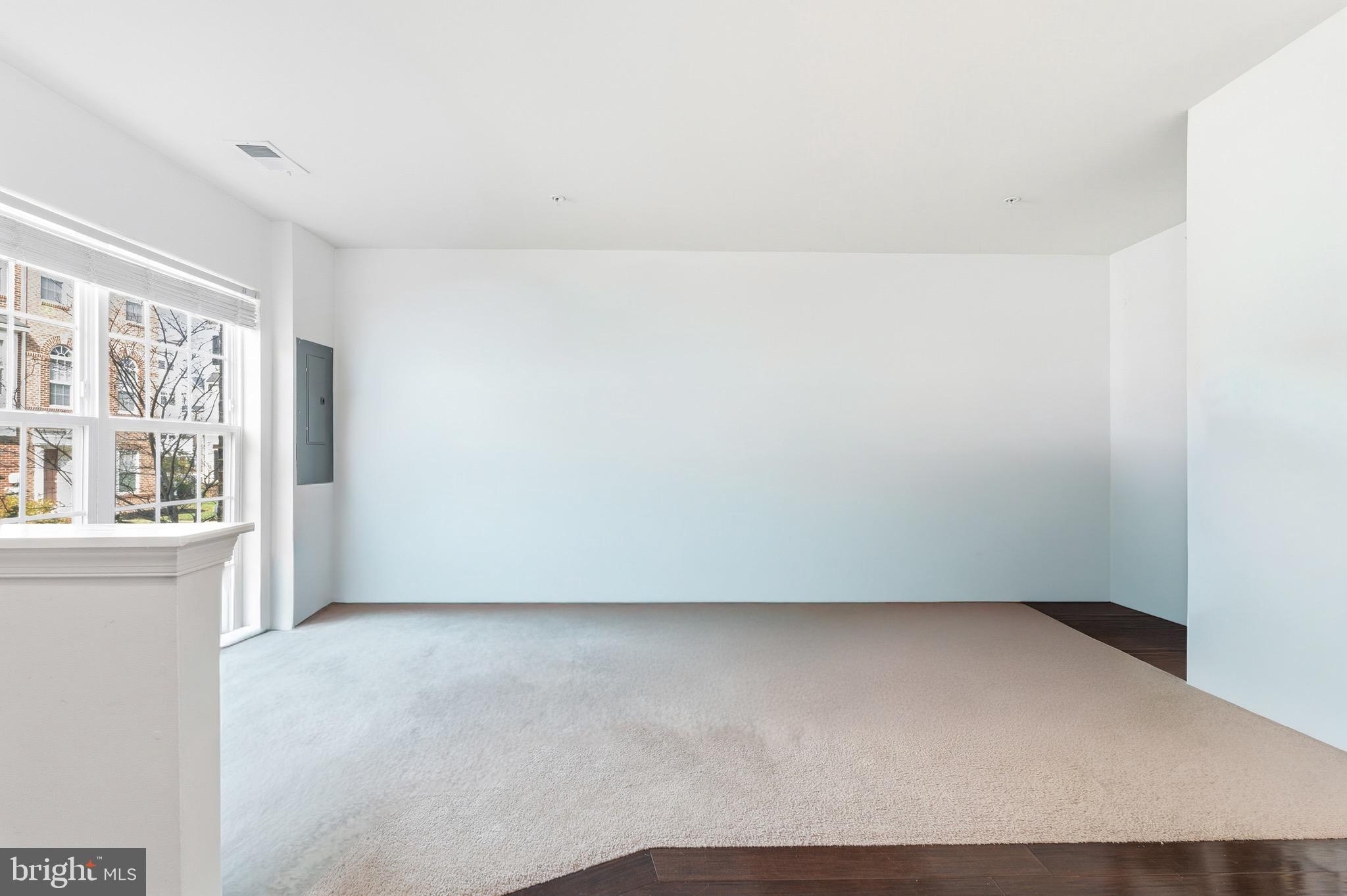 BRICK YARD STATION - Residential