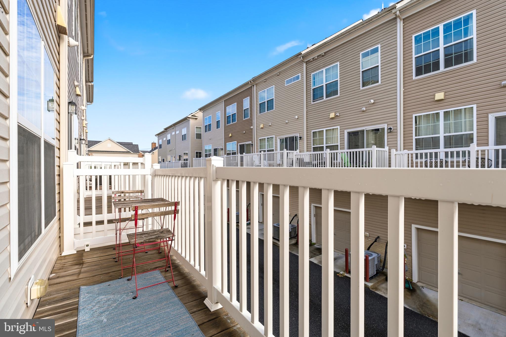 BRICK YARD STATION - Residential