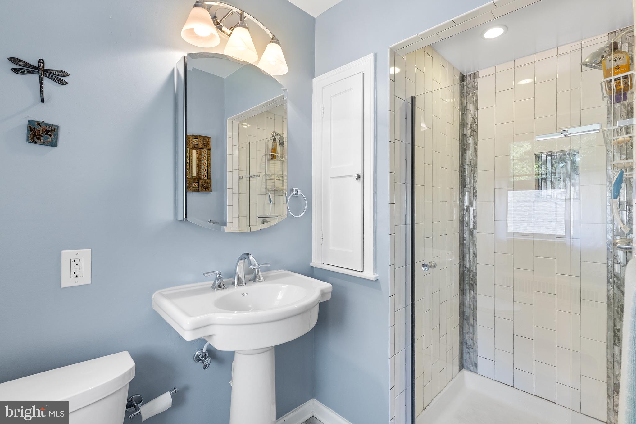 EAST MT AIRY - Residential