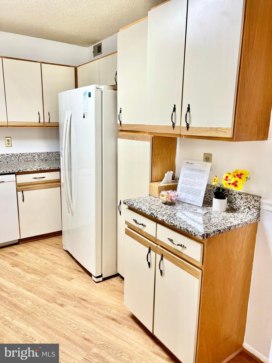 GREENS AT LEISURE WORLD - Residential