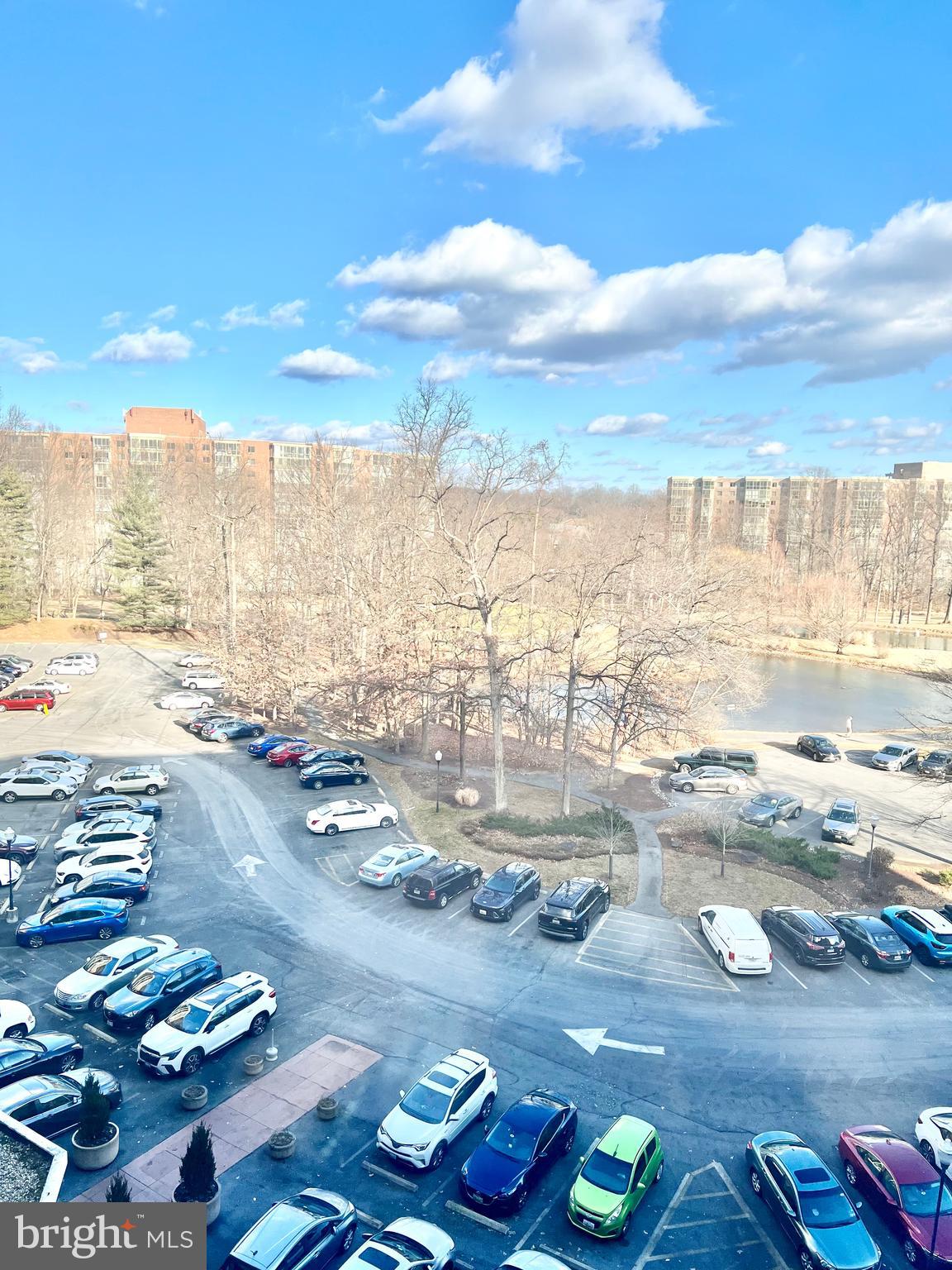 GREENS AT LEISURE WORLD - Residential