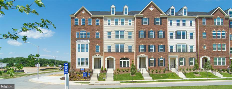 GREENBELT STATION - Residential