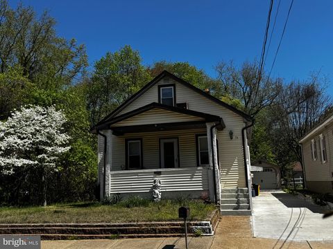 74 CYPRESS LA HAMILTON TOWNSHIP NJ 08619