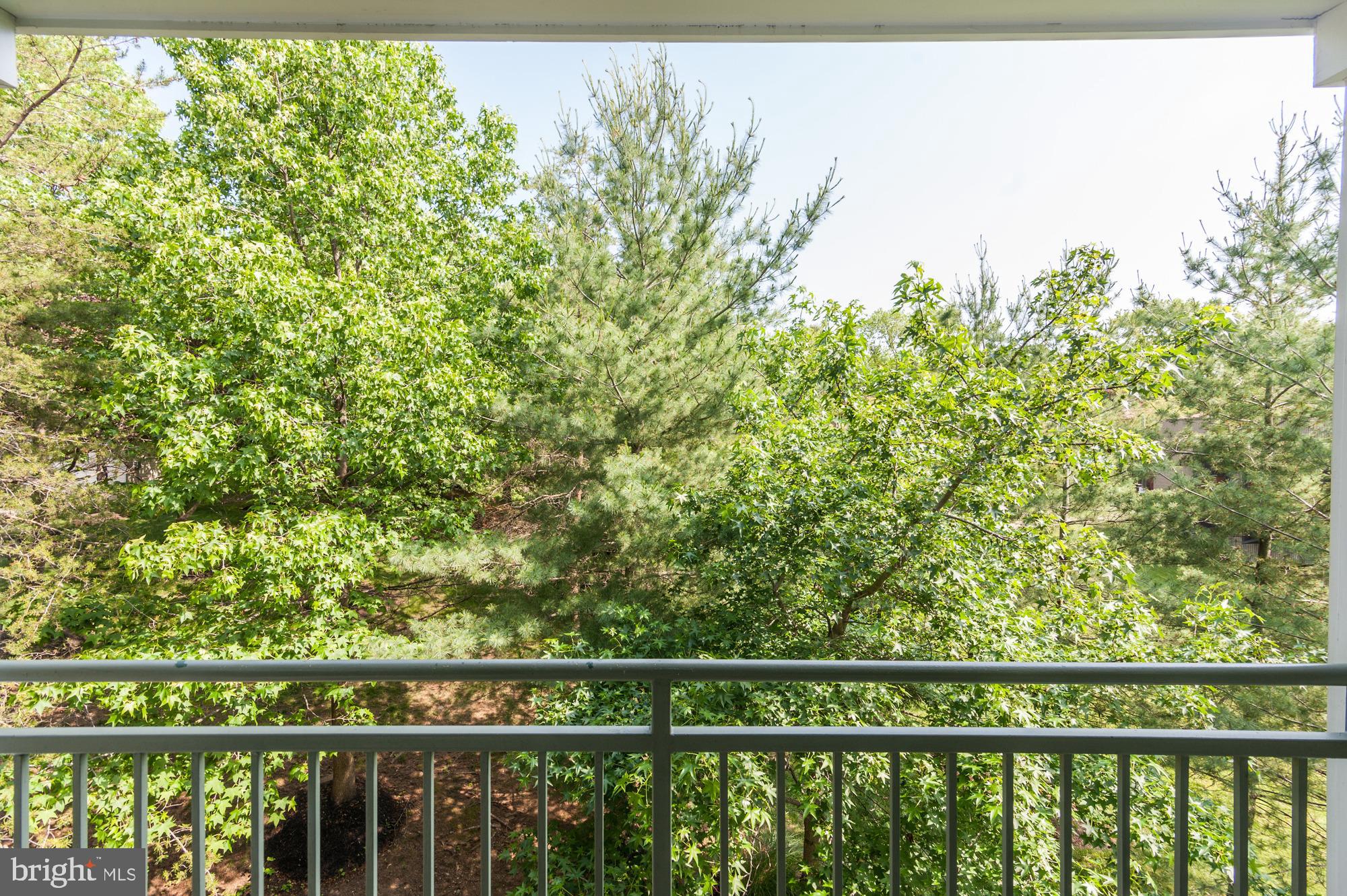 BROOKSTONE - Residential Lease