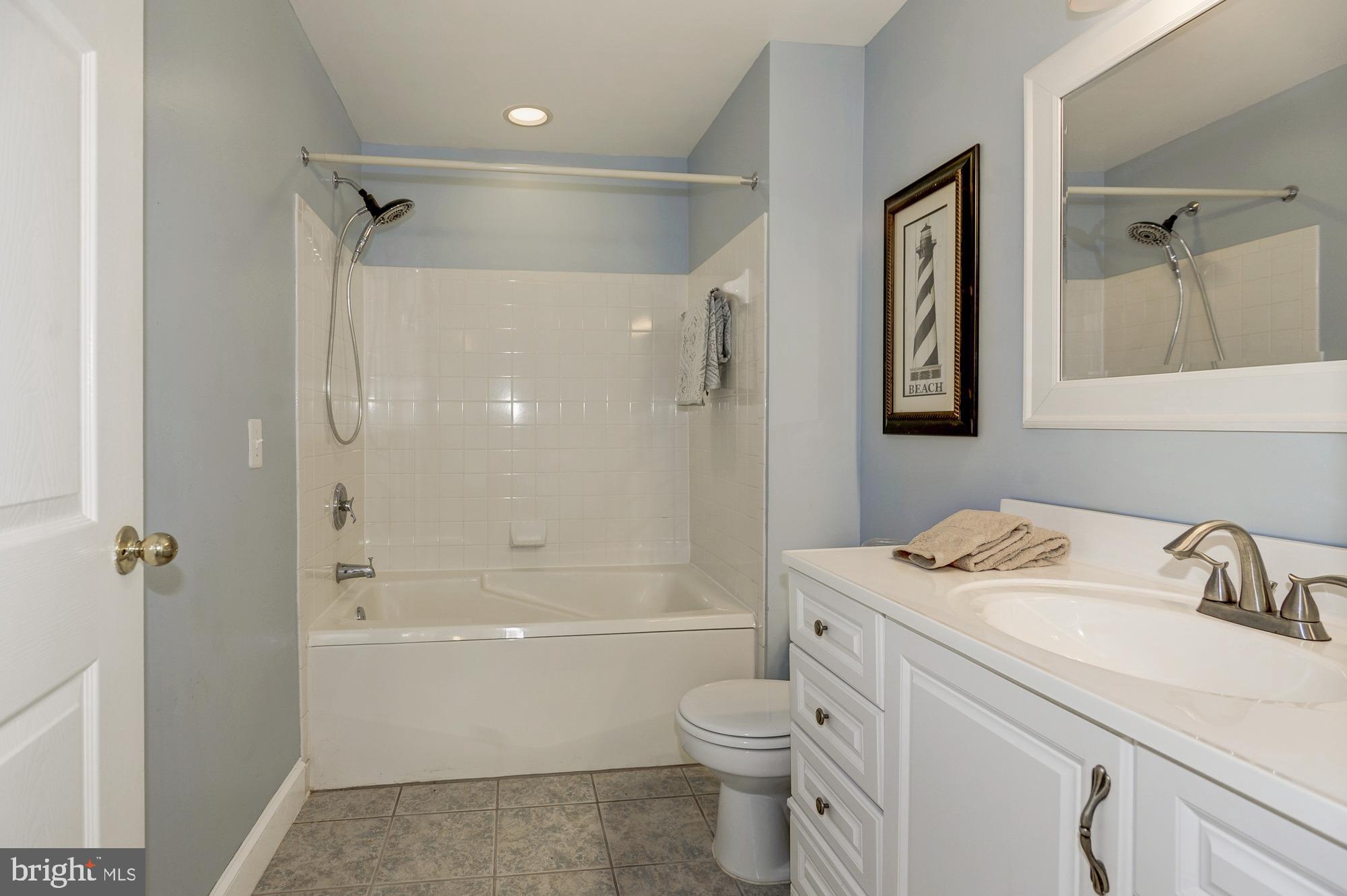 BROOKSTONE - Residential Lease