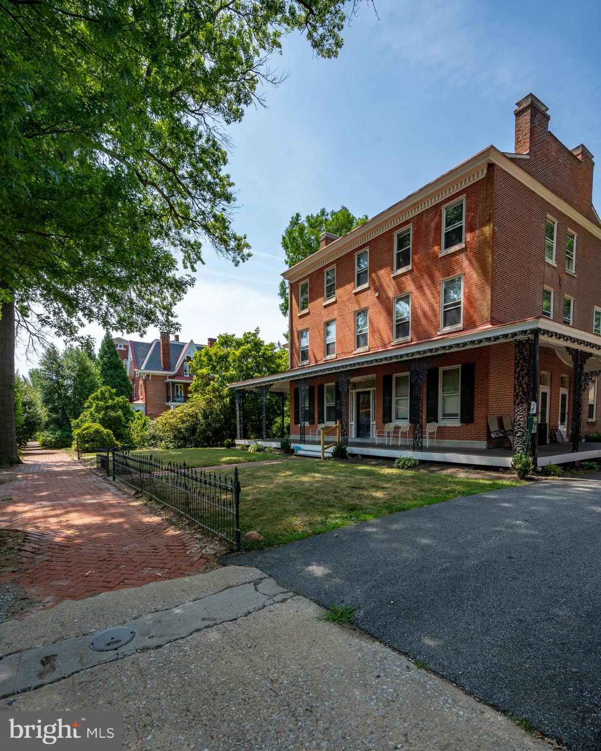 WEST CHESTER - Residential Lease