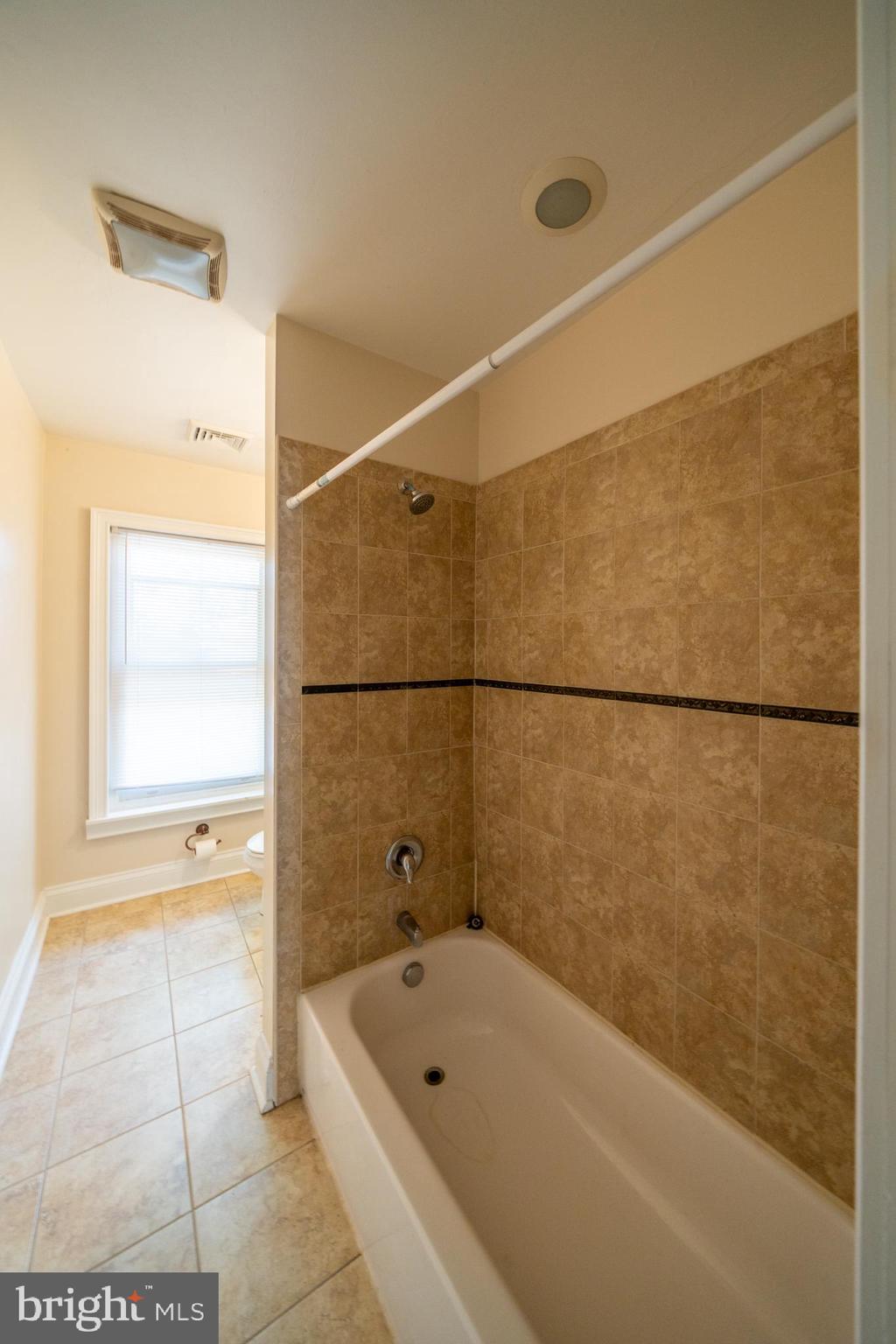 WEST CHESTER - Residential Lease