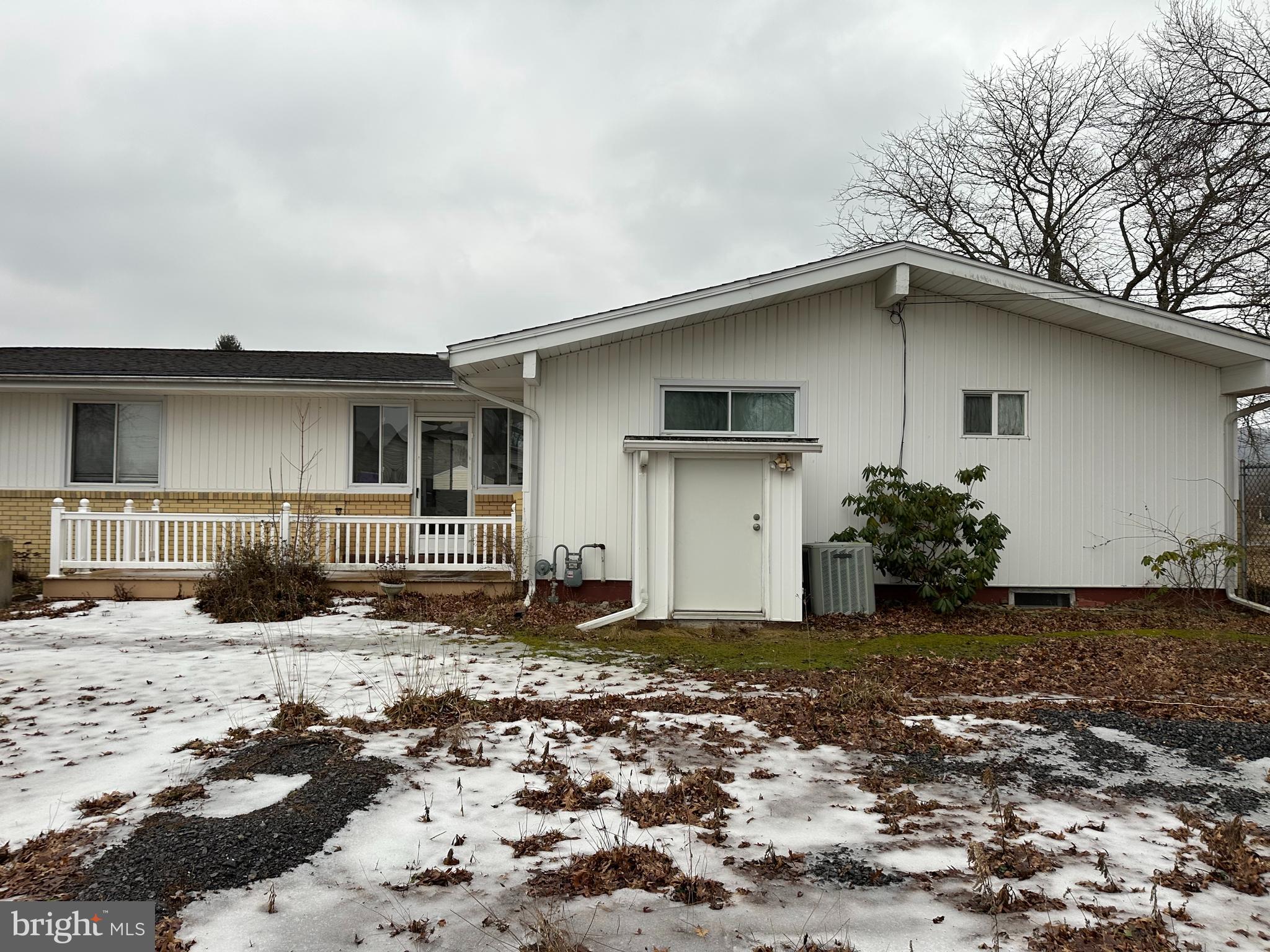 GOLDEN ROD - Residential