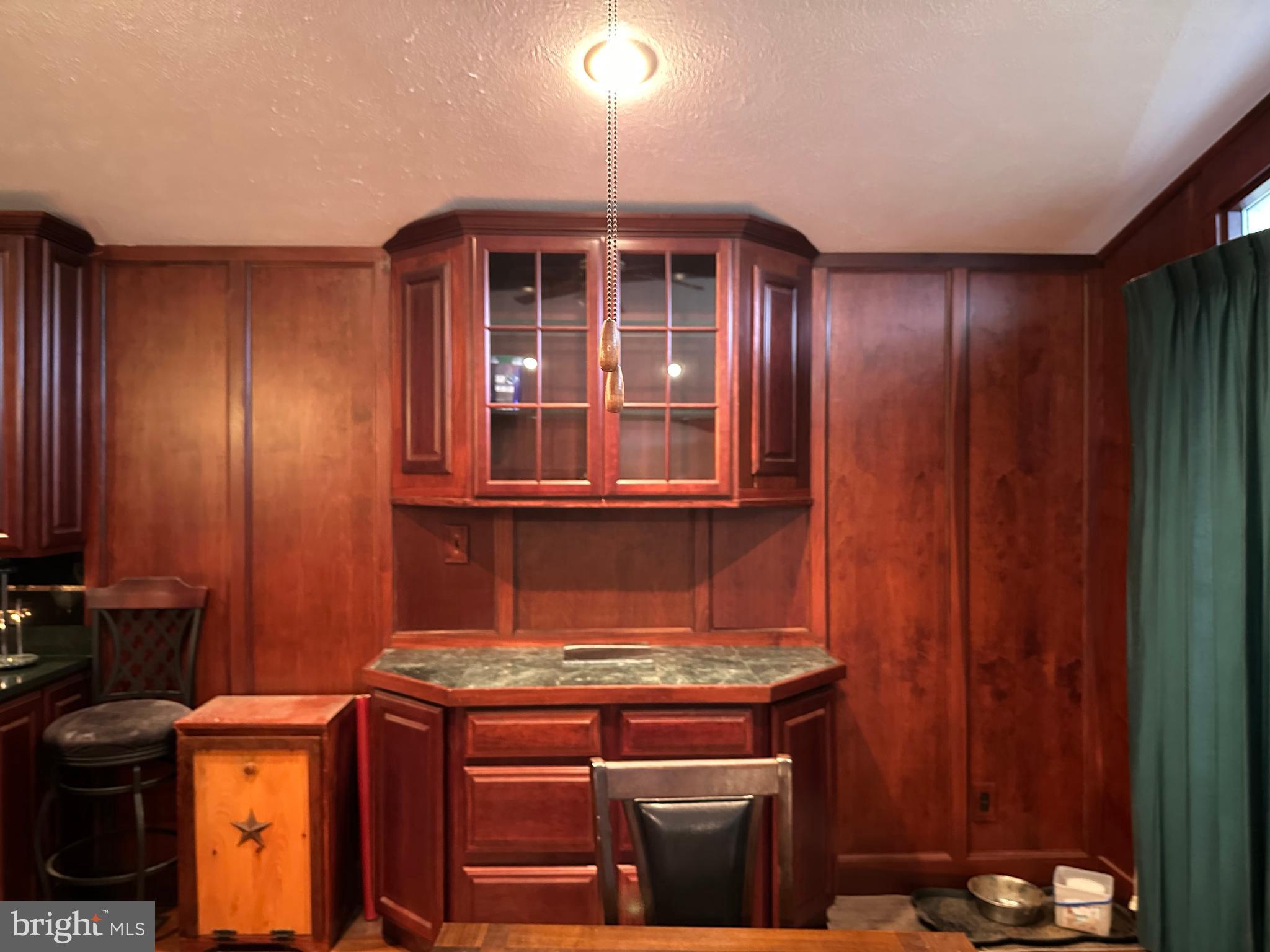 GOLDEN ROD - Residential