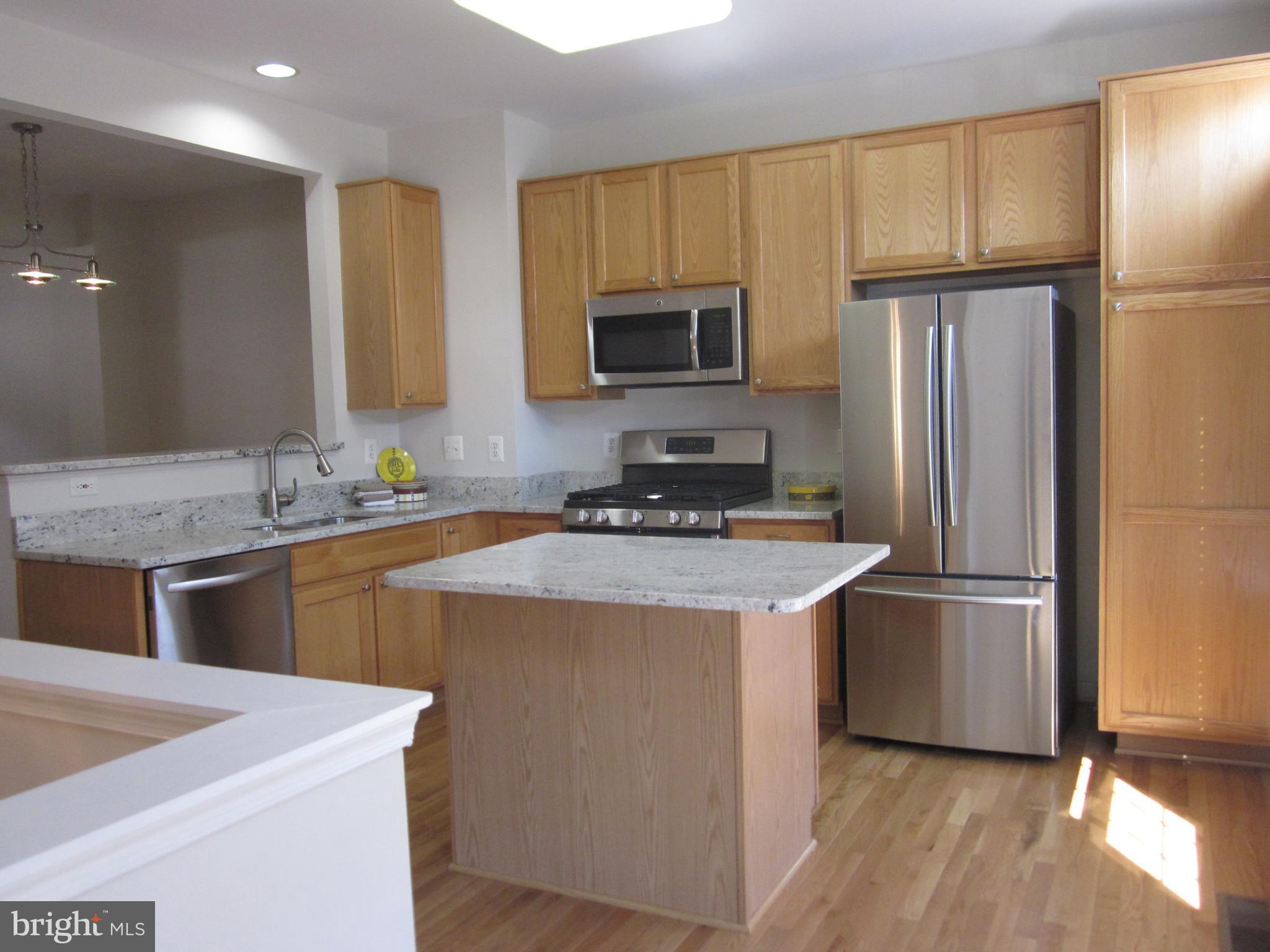 SUMMERS GROVE - Residential Lease