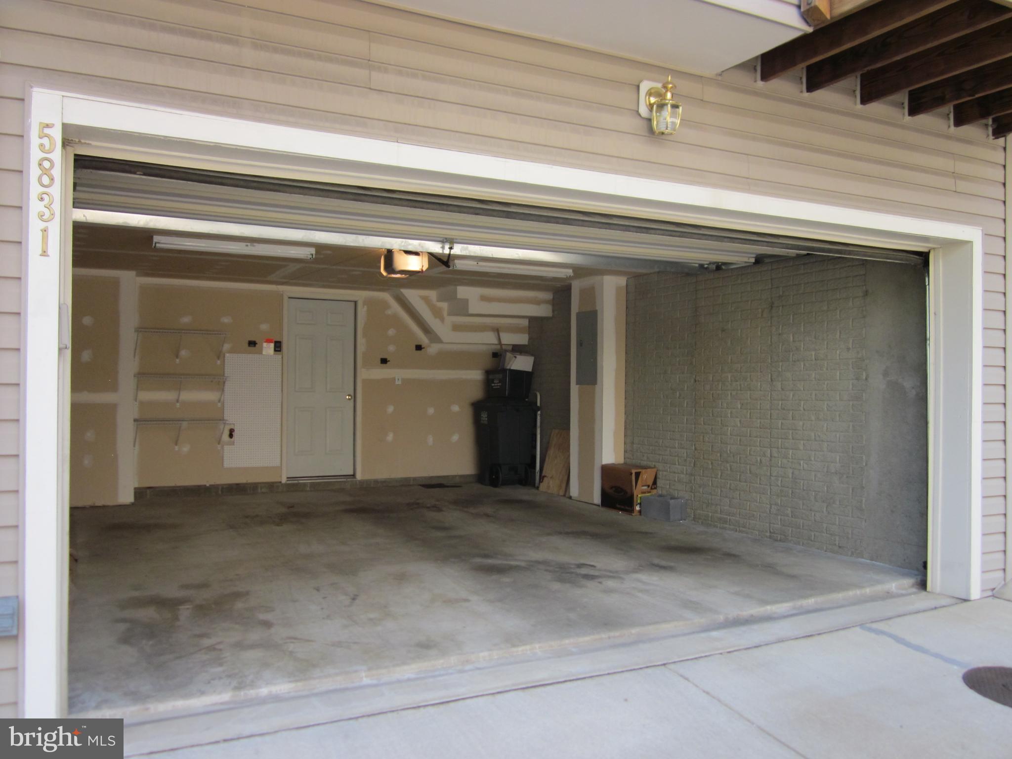 SUMMERS GROVE - Residential Lease