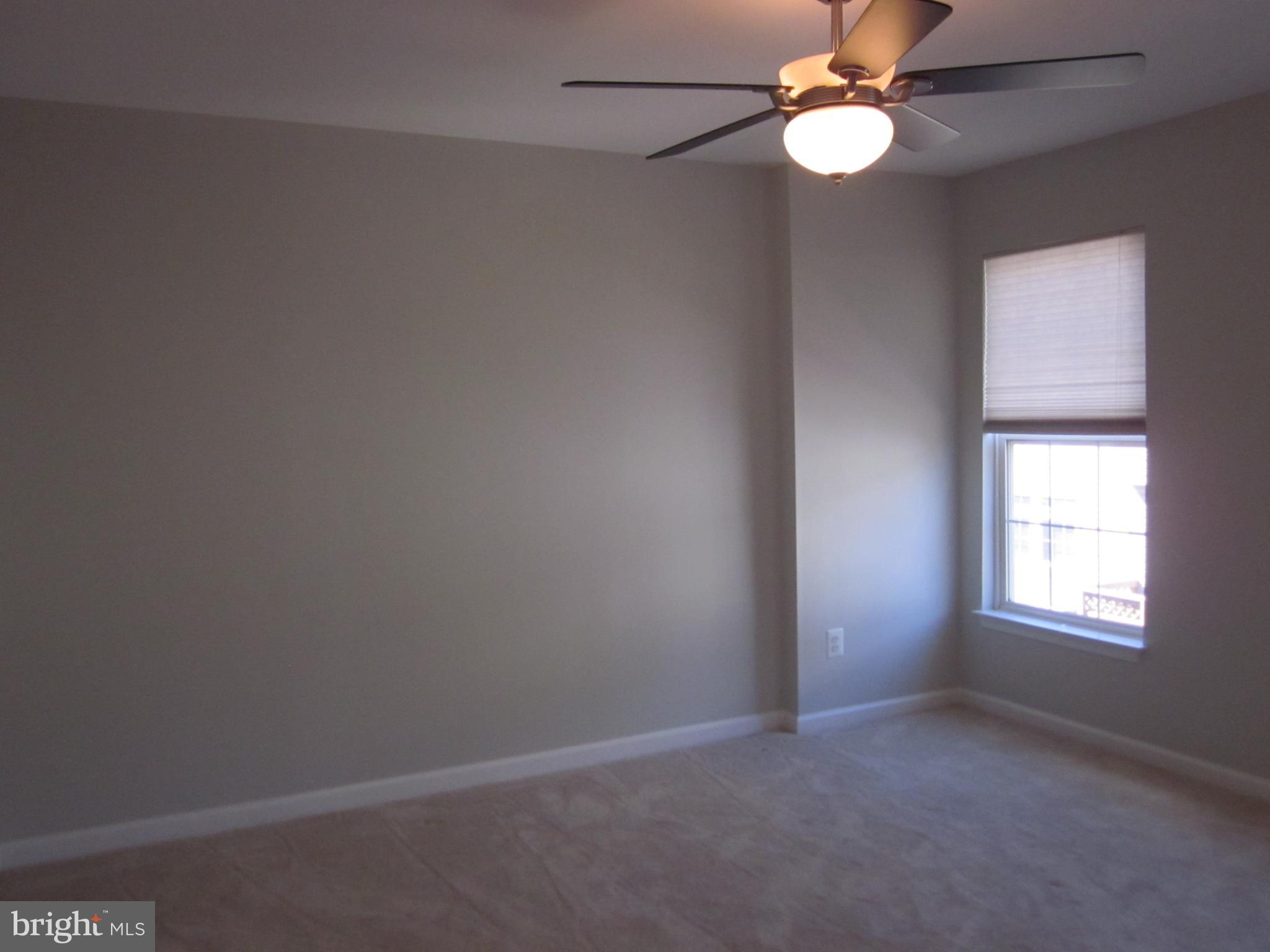 SUMMERS GROVE - Residential Lease