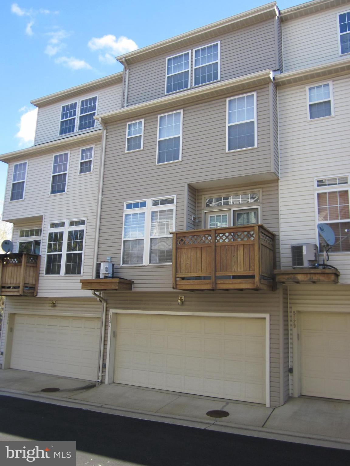 SUMMERS GROVE - Residential Lease