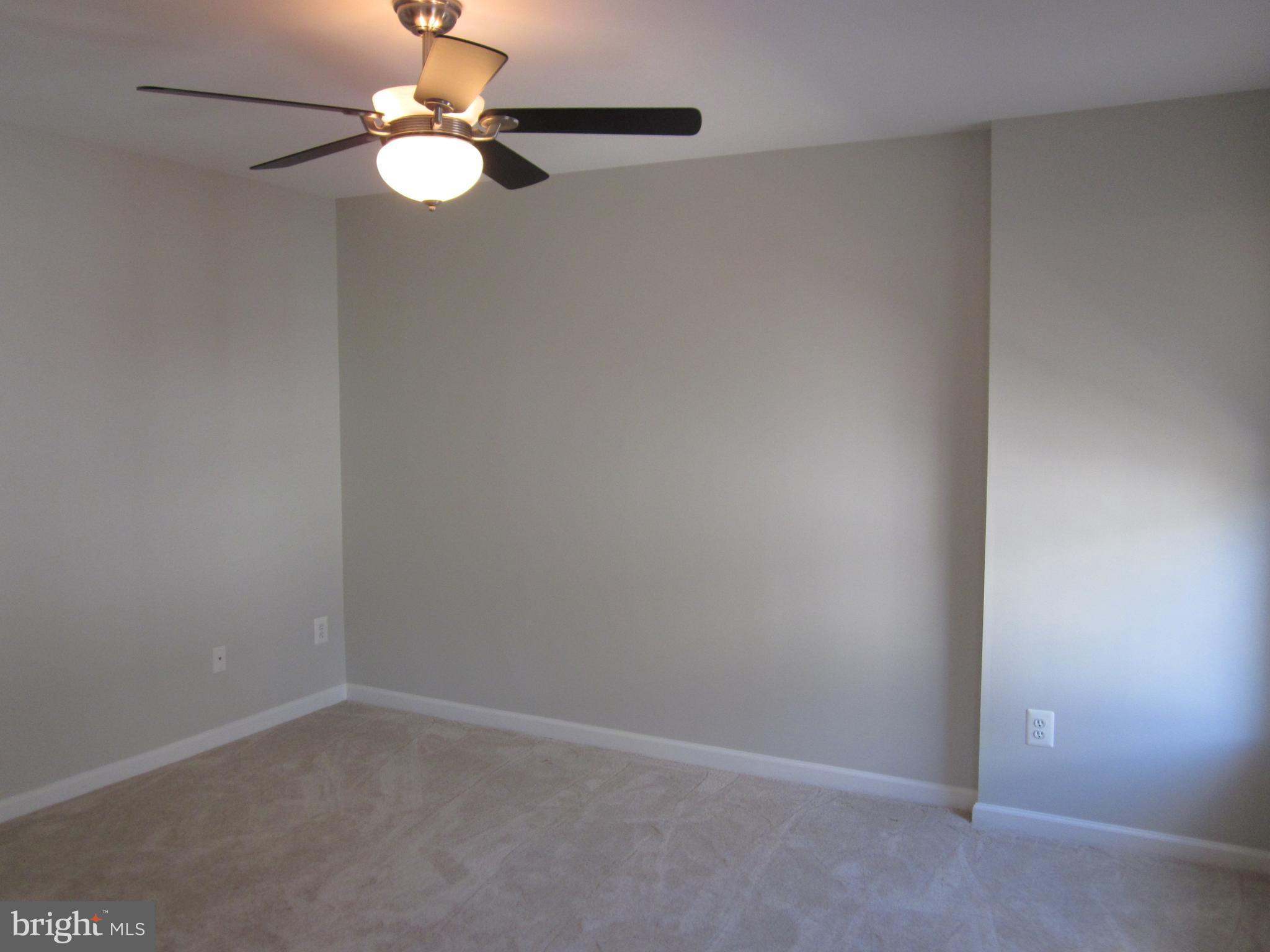 SUMMERS GROVE - Residential Lease