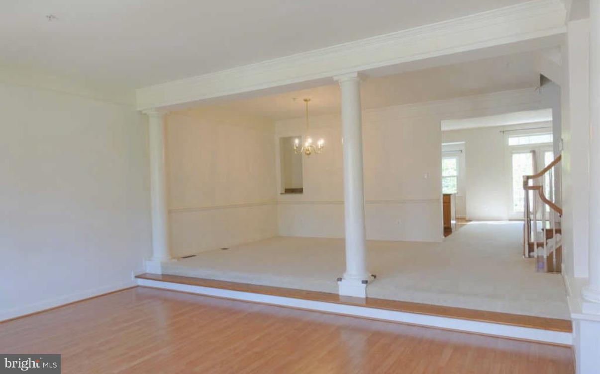 BRENTWOOD - Residential Lease