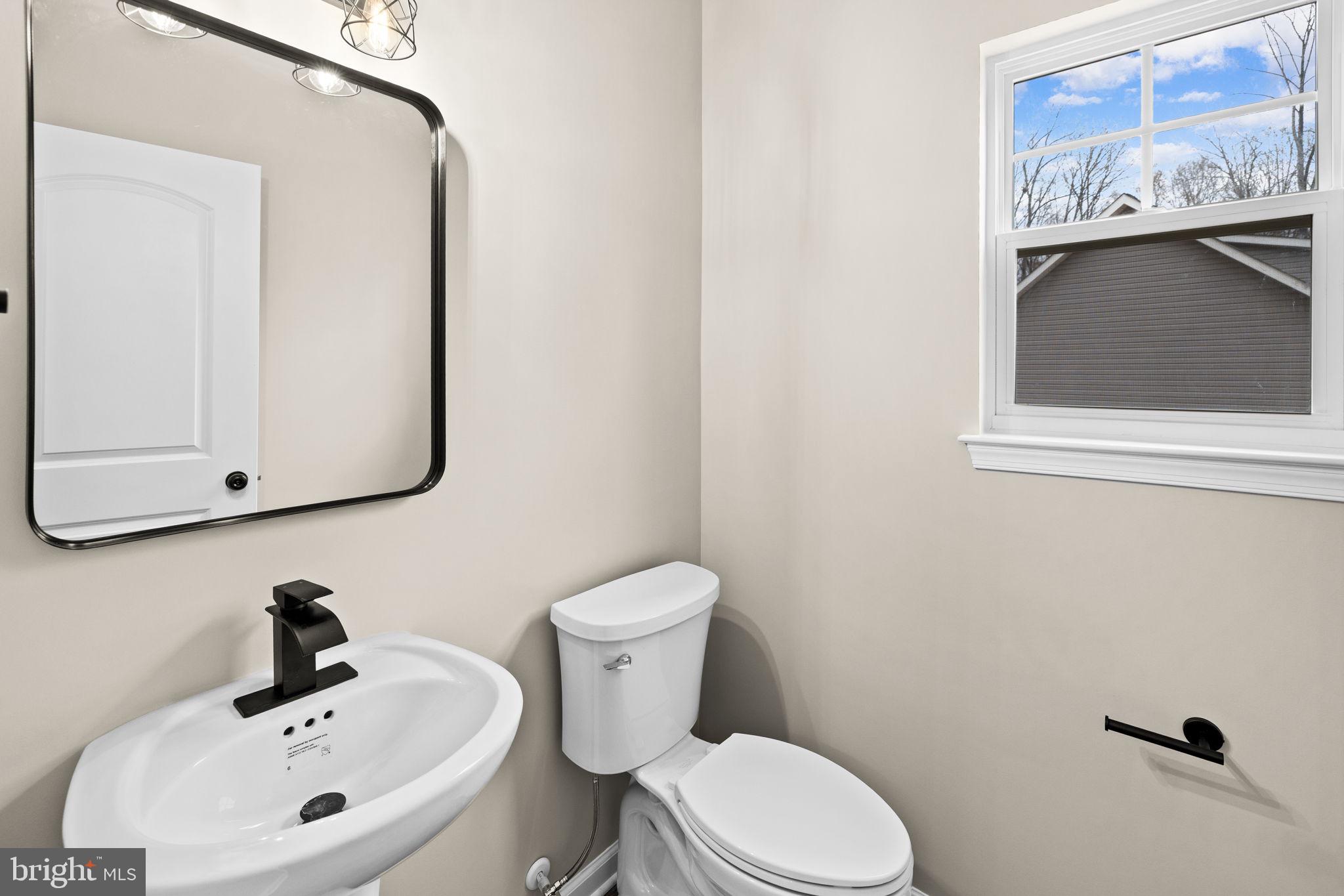 LAKE WILDERNESS - Residential