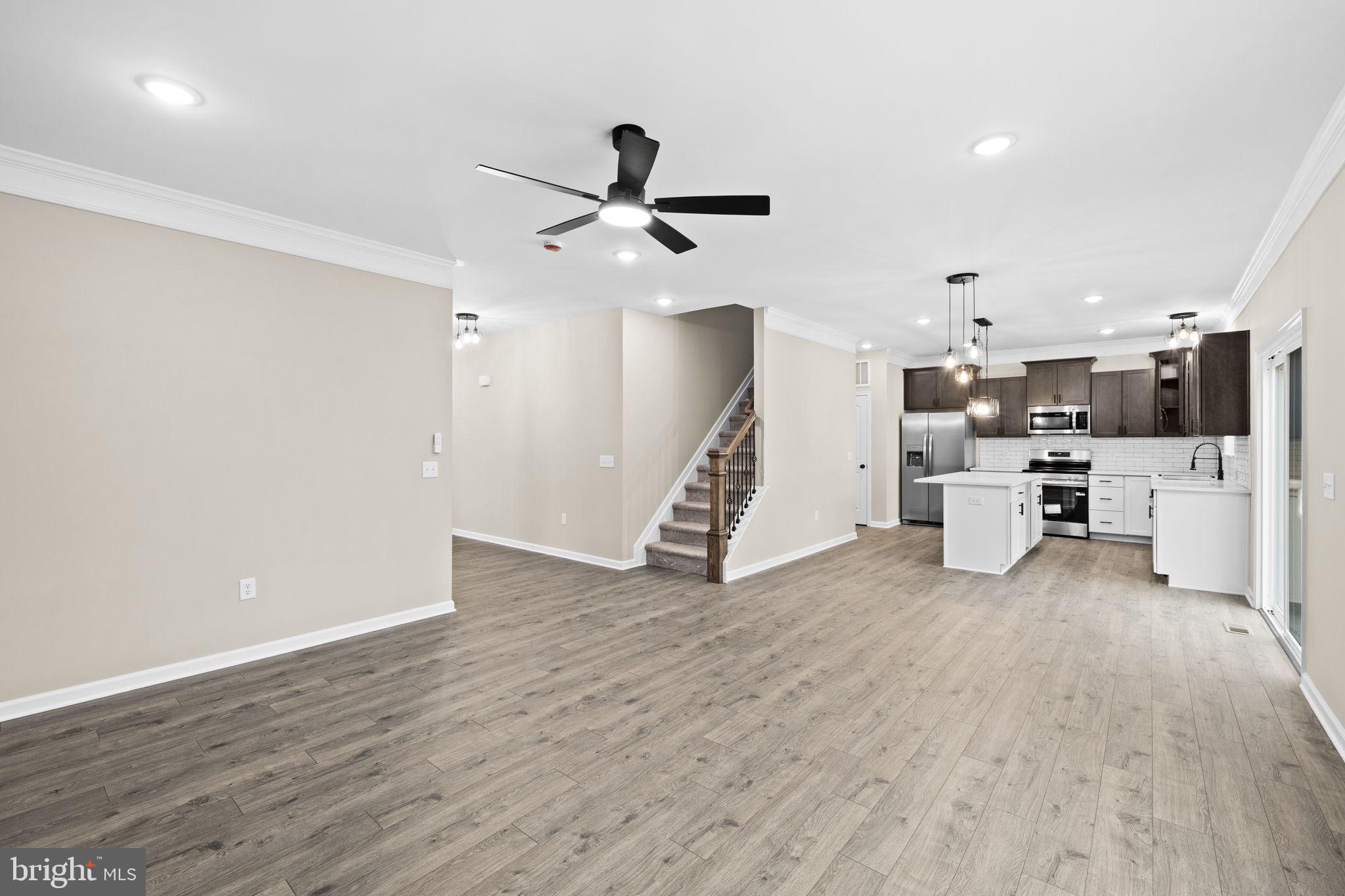 LAKE WILDERNESS - Residential