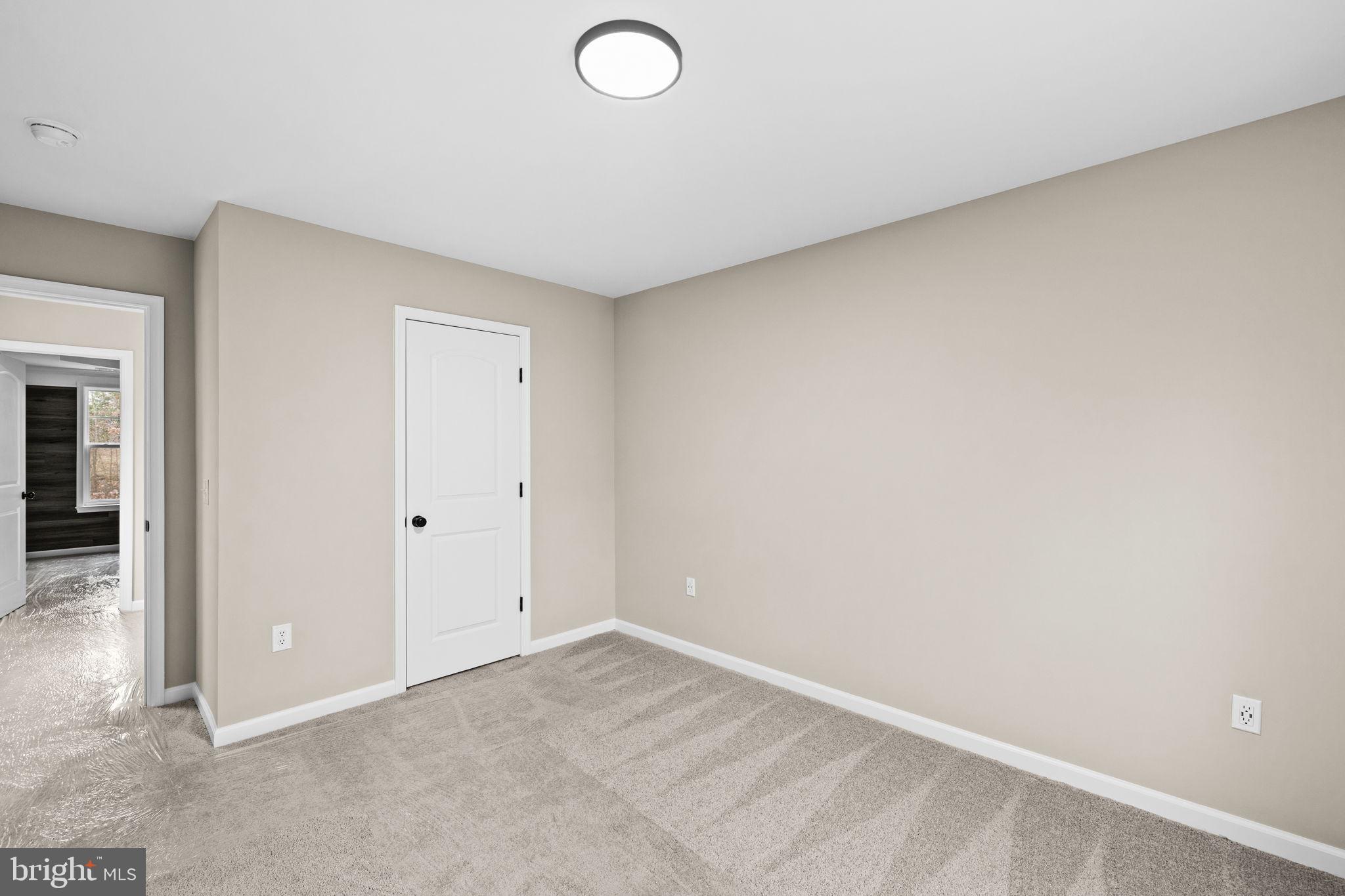 LAKE WILDERNESS - Residential