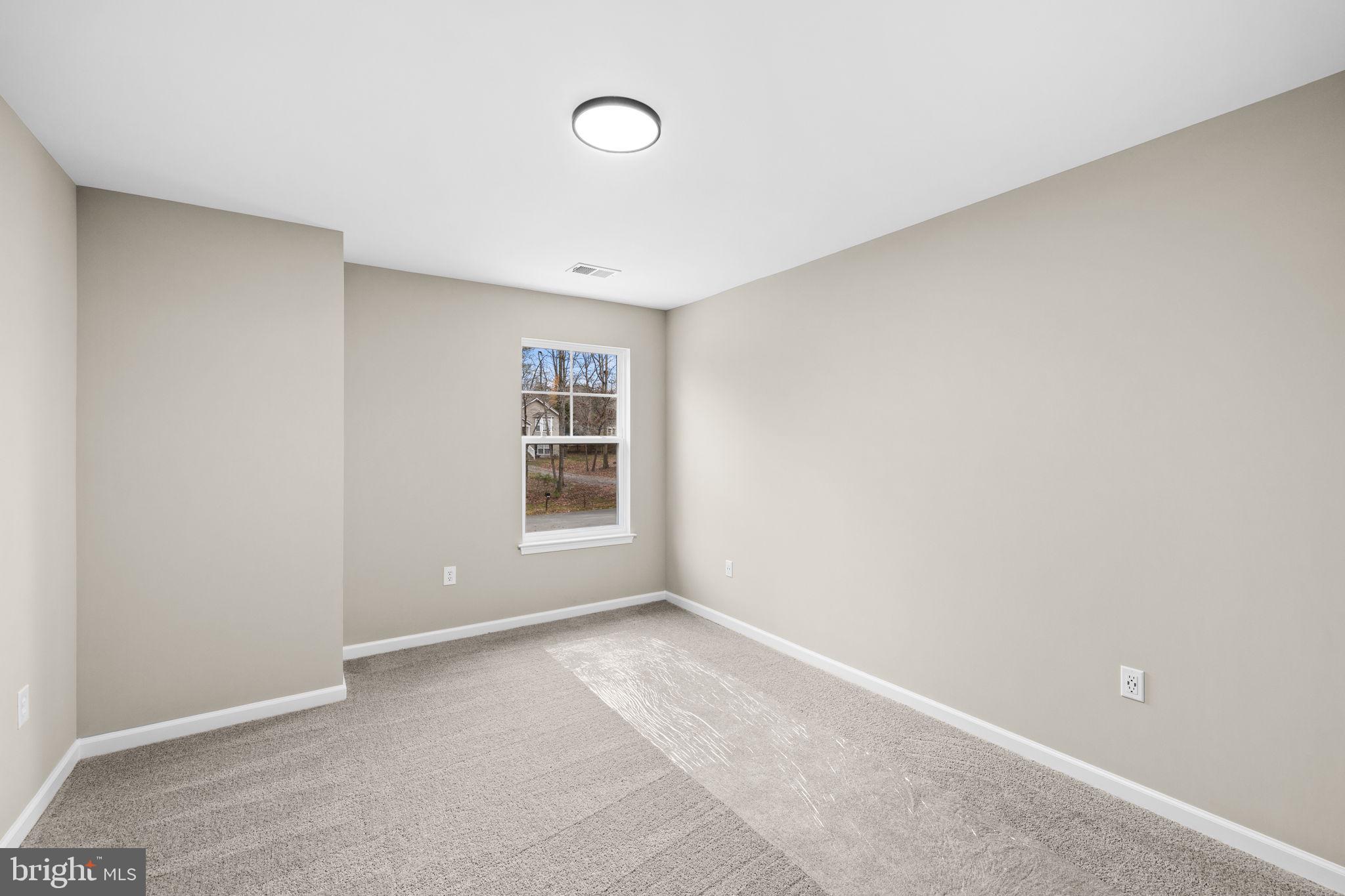 LAKE WILDERNESS - Residential