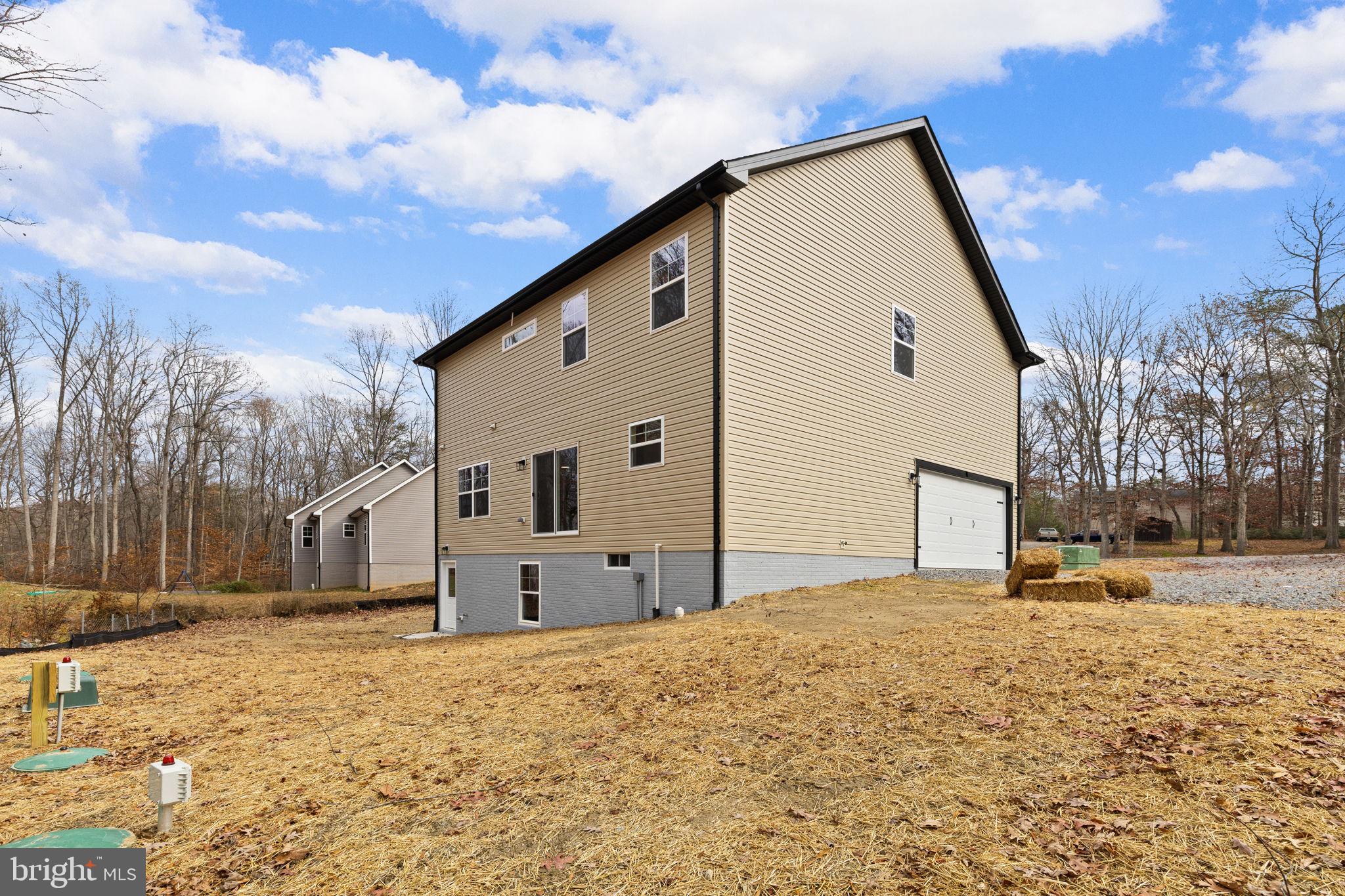 LAKE WILDERNESS - Residential