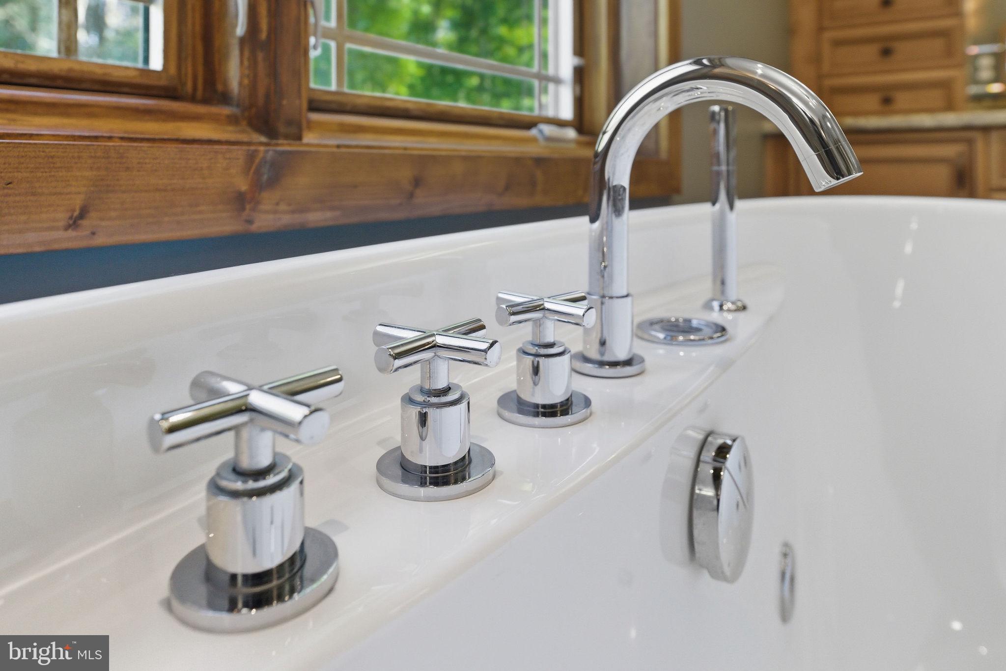 VICTORIA STATION - Residential