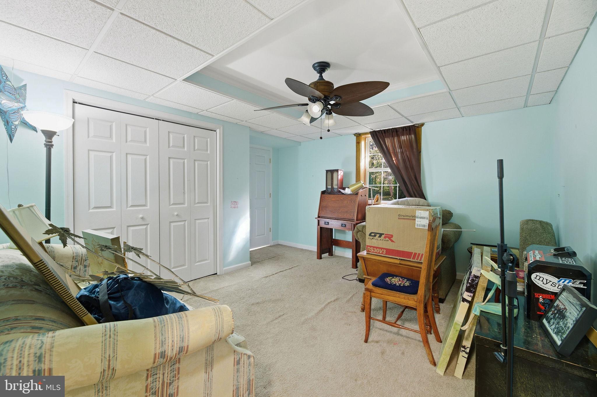 VICTORIA STATION - Residential