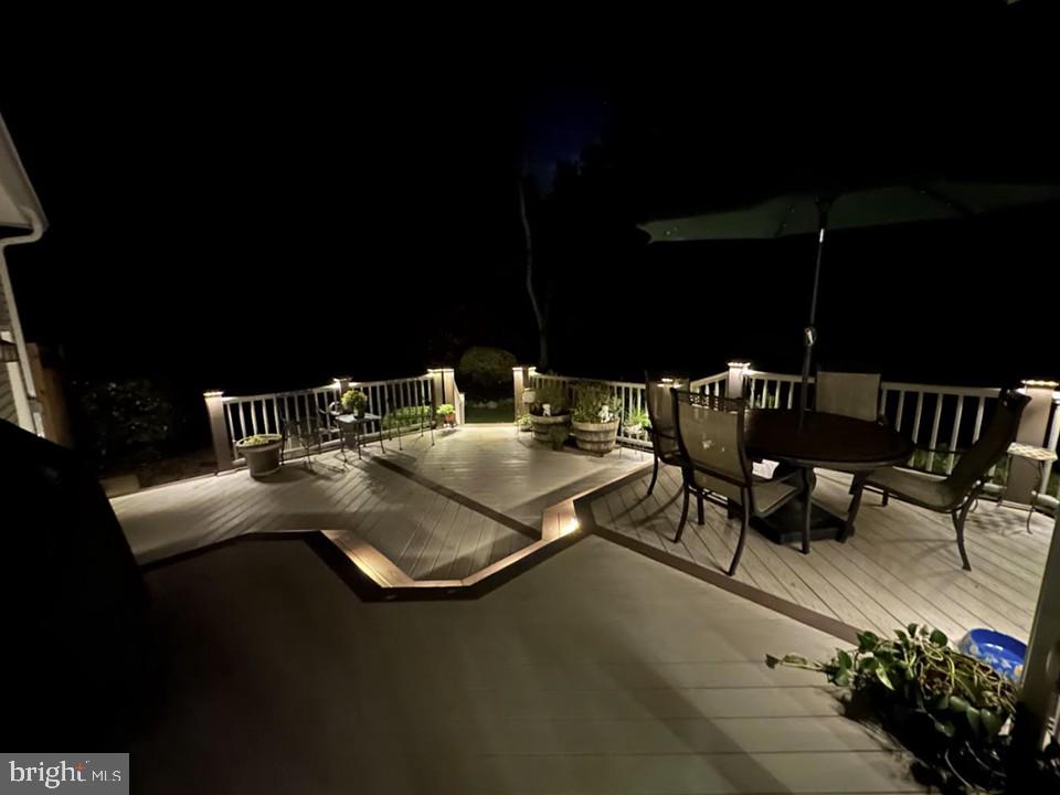 VICTORIA STATION - Residential