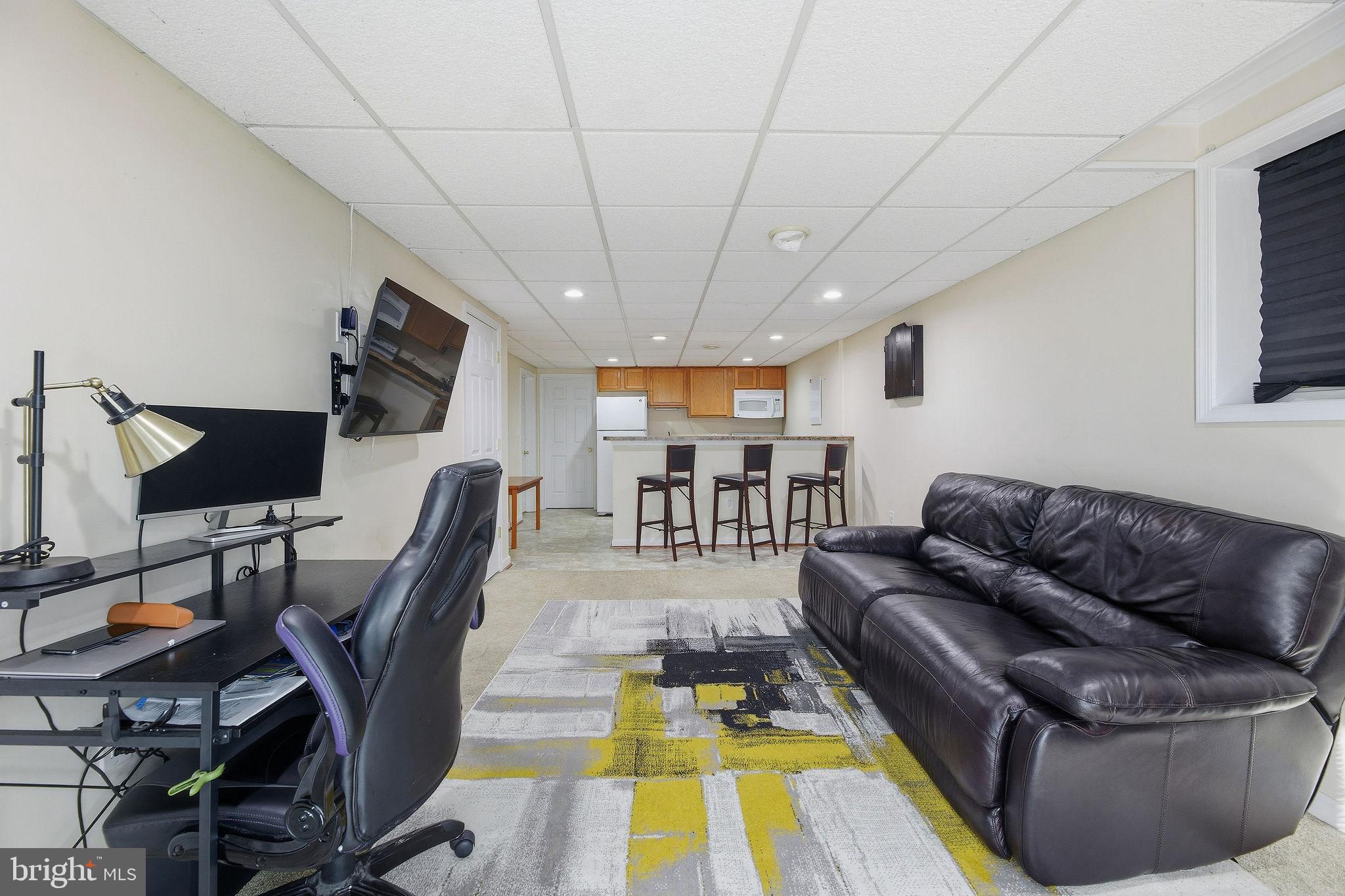 VICTORIA STATION - Residential