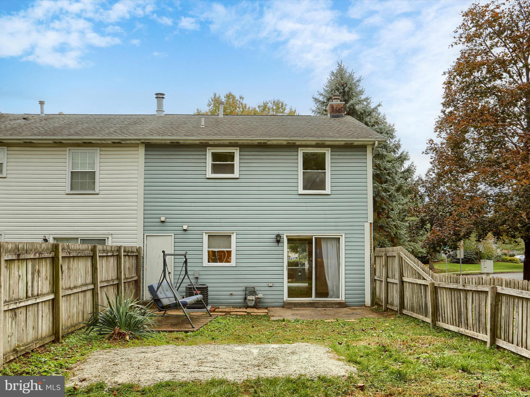 WILLIAMSBURG NORTH - Residential