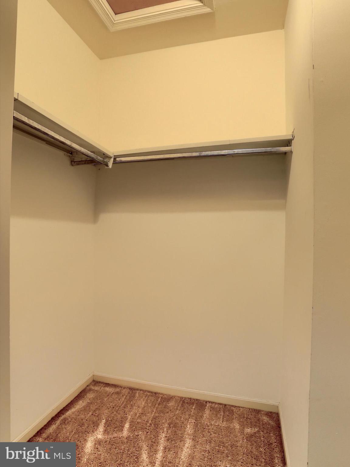 WILLIAMSBURG NORTH - Residential