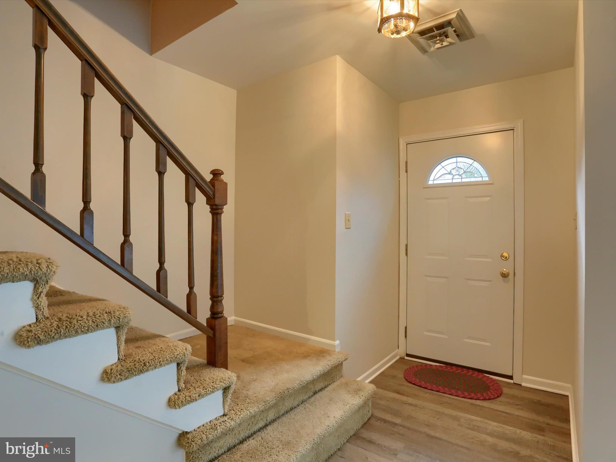 WILLIAMSBURG NORTH - Residential